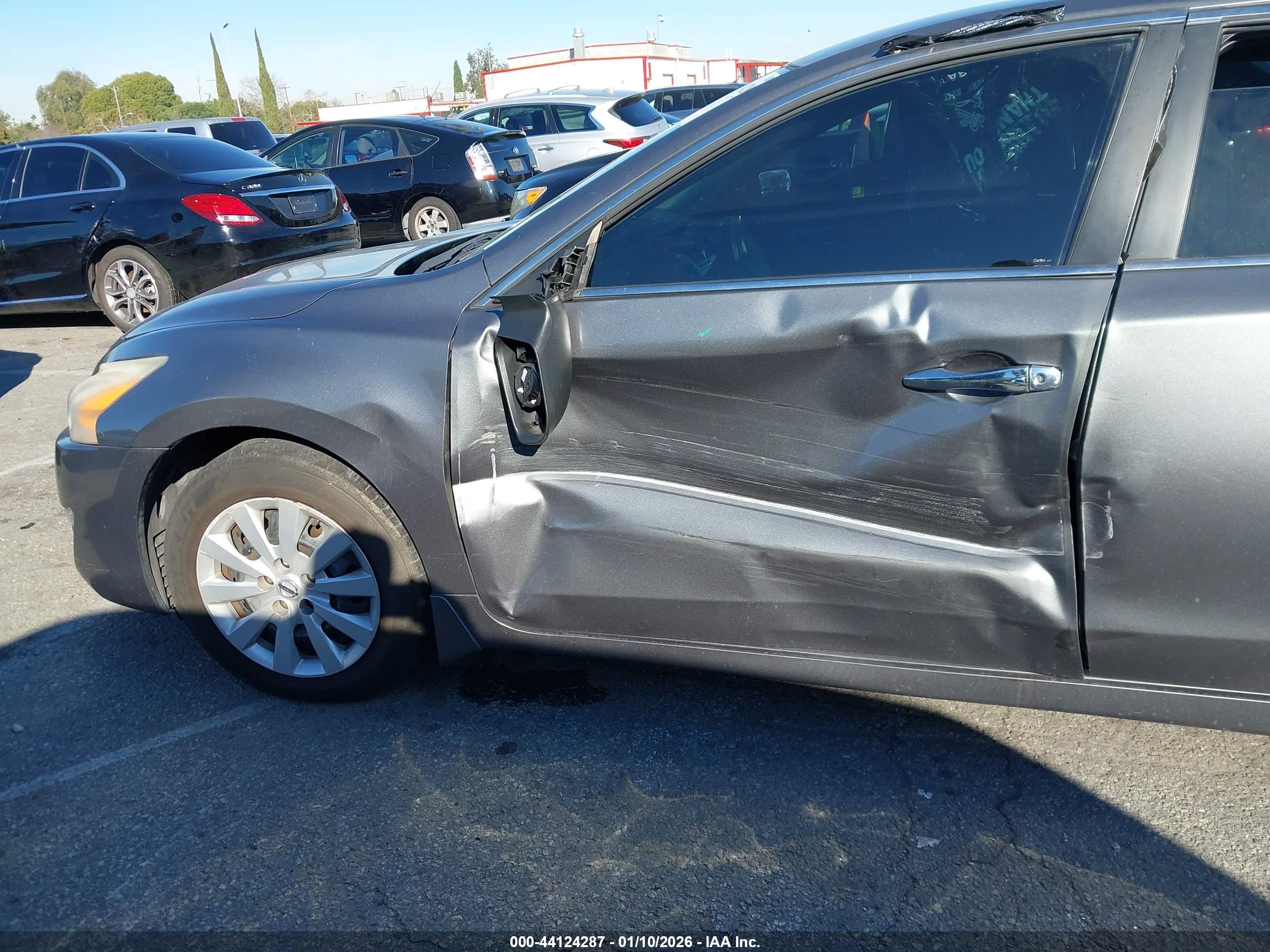NISSAN ALTIMA image 6