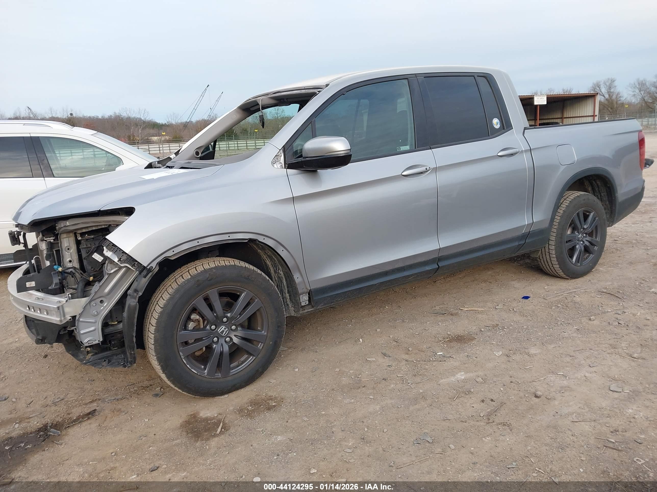 HONDA RIDGELINE image 2