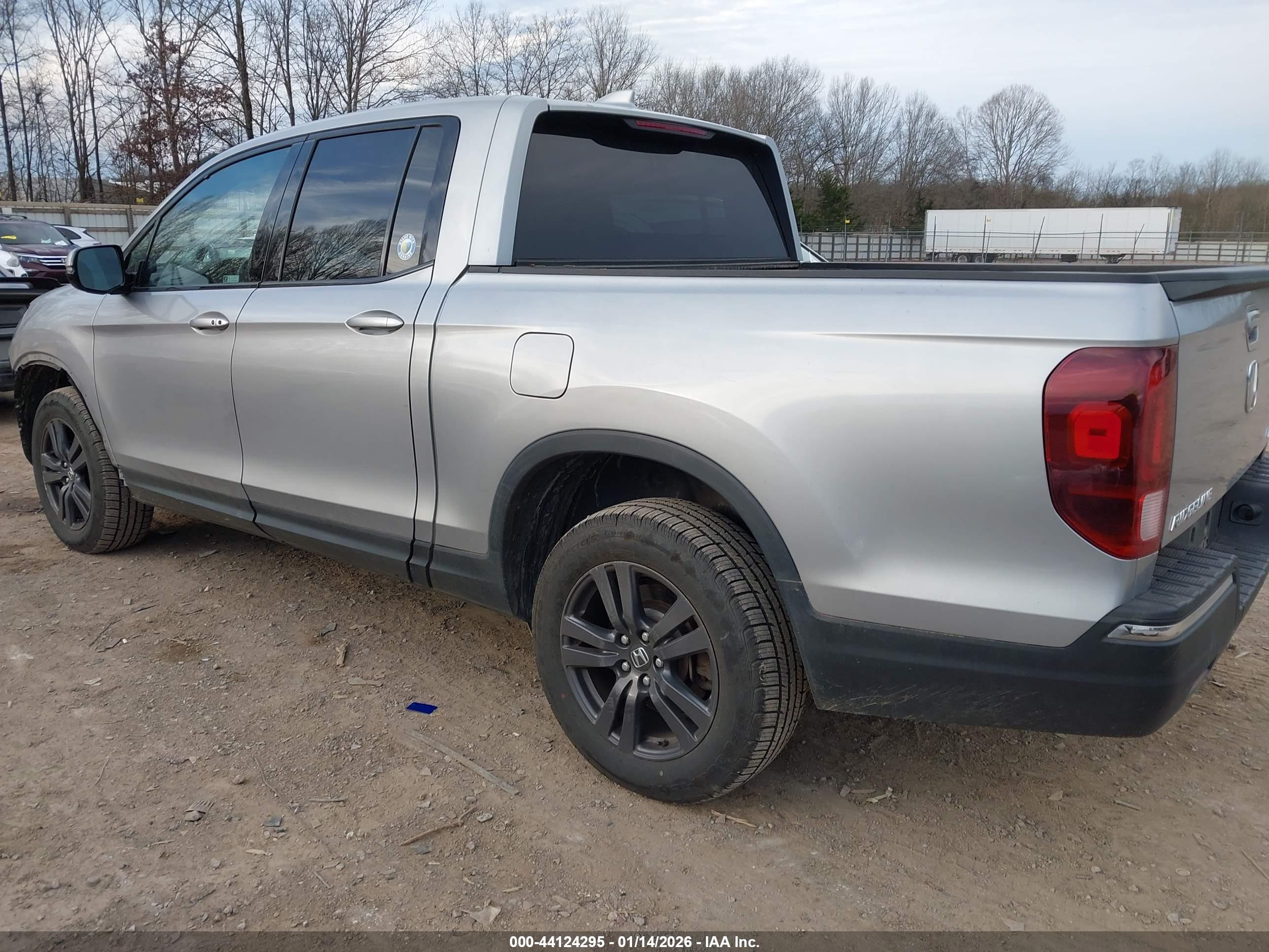 HONDA RIDGELINE image 3