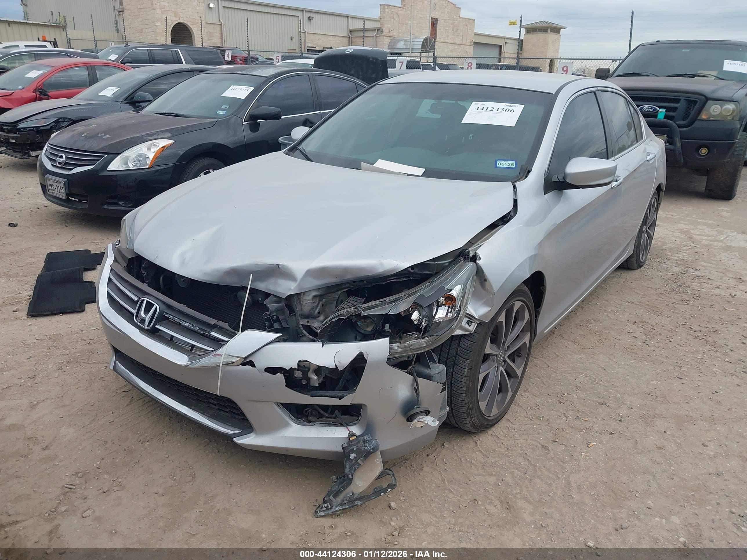HONDA ACCORD image 6