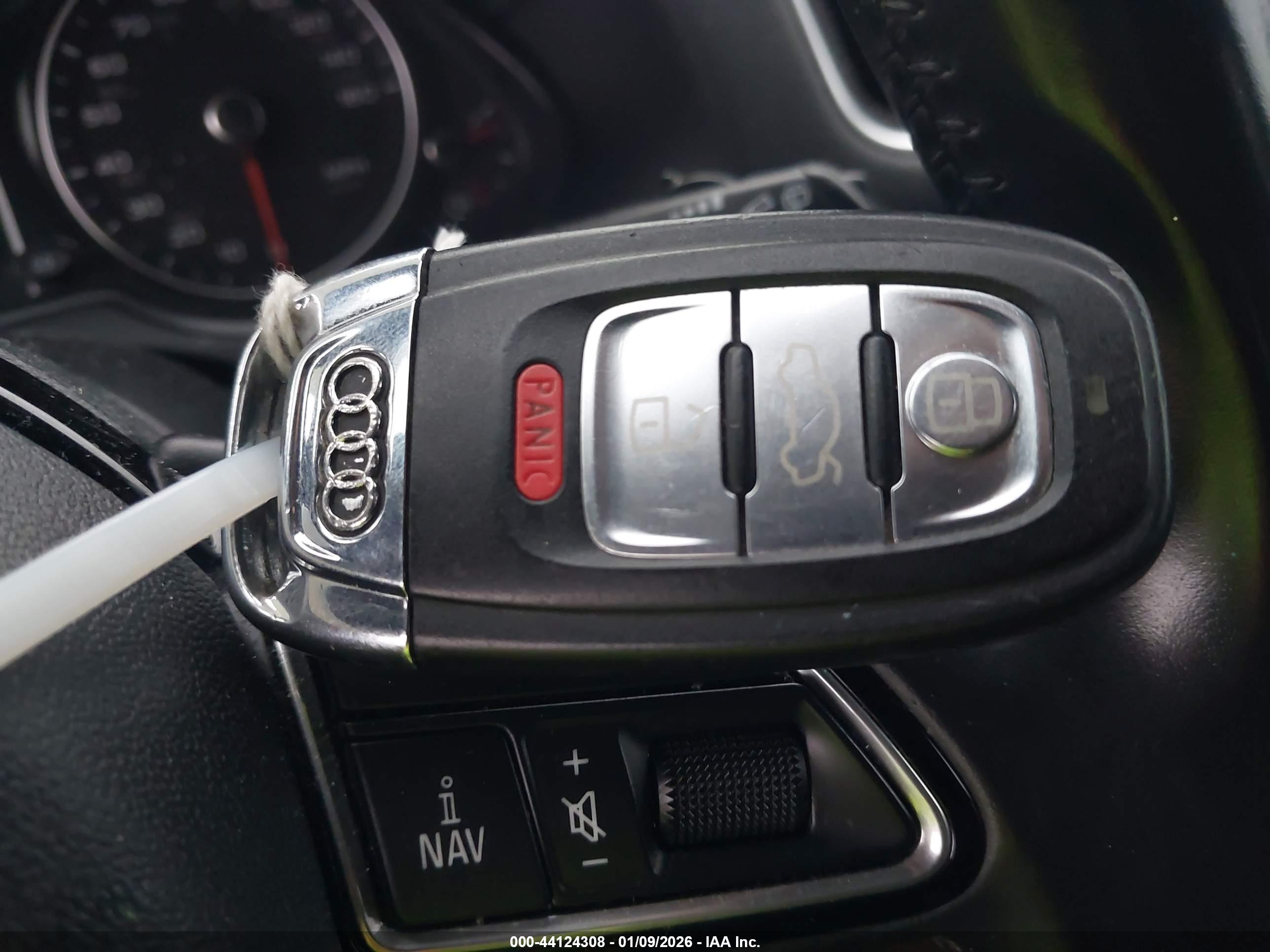 AUDI Q5 image 11