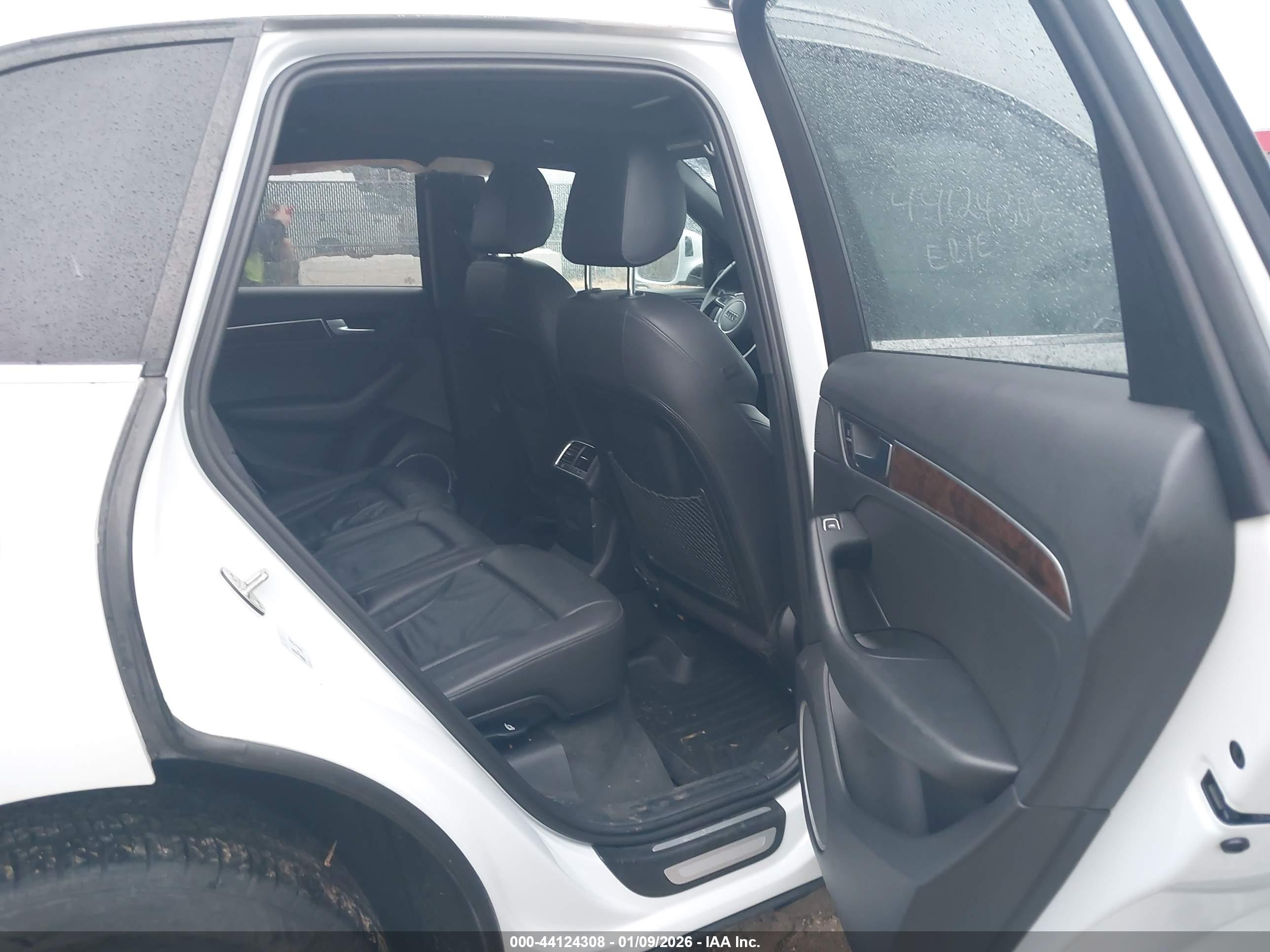 AUDI Q5 image 8