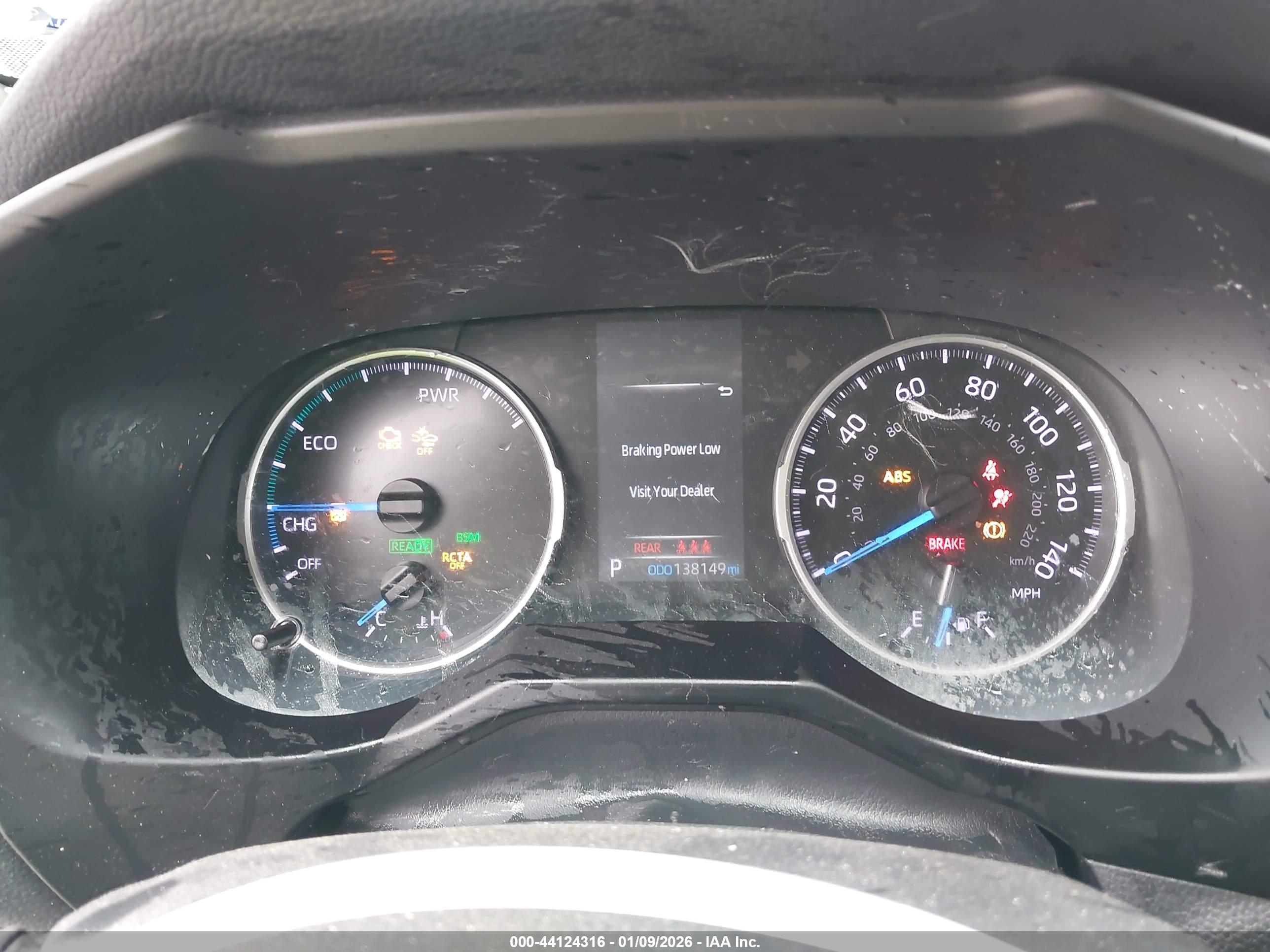 TOYOTA RAV4 image 7