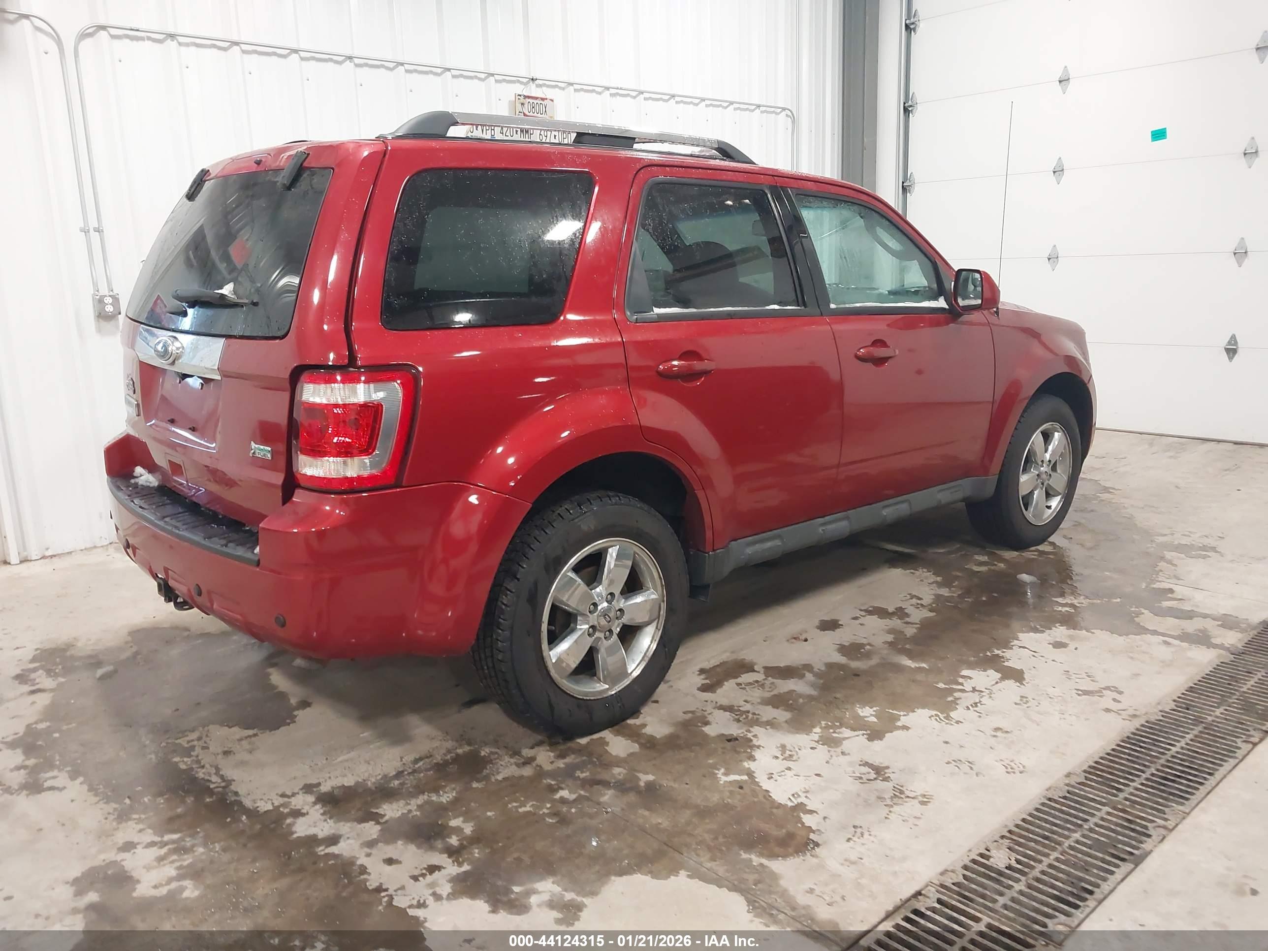 FORD ESCAPE image 4