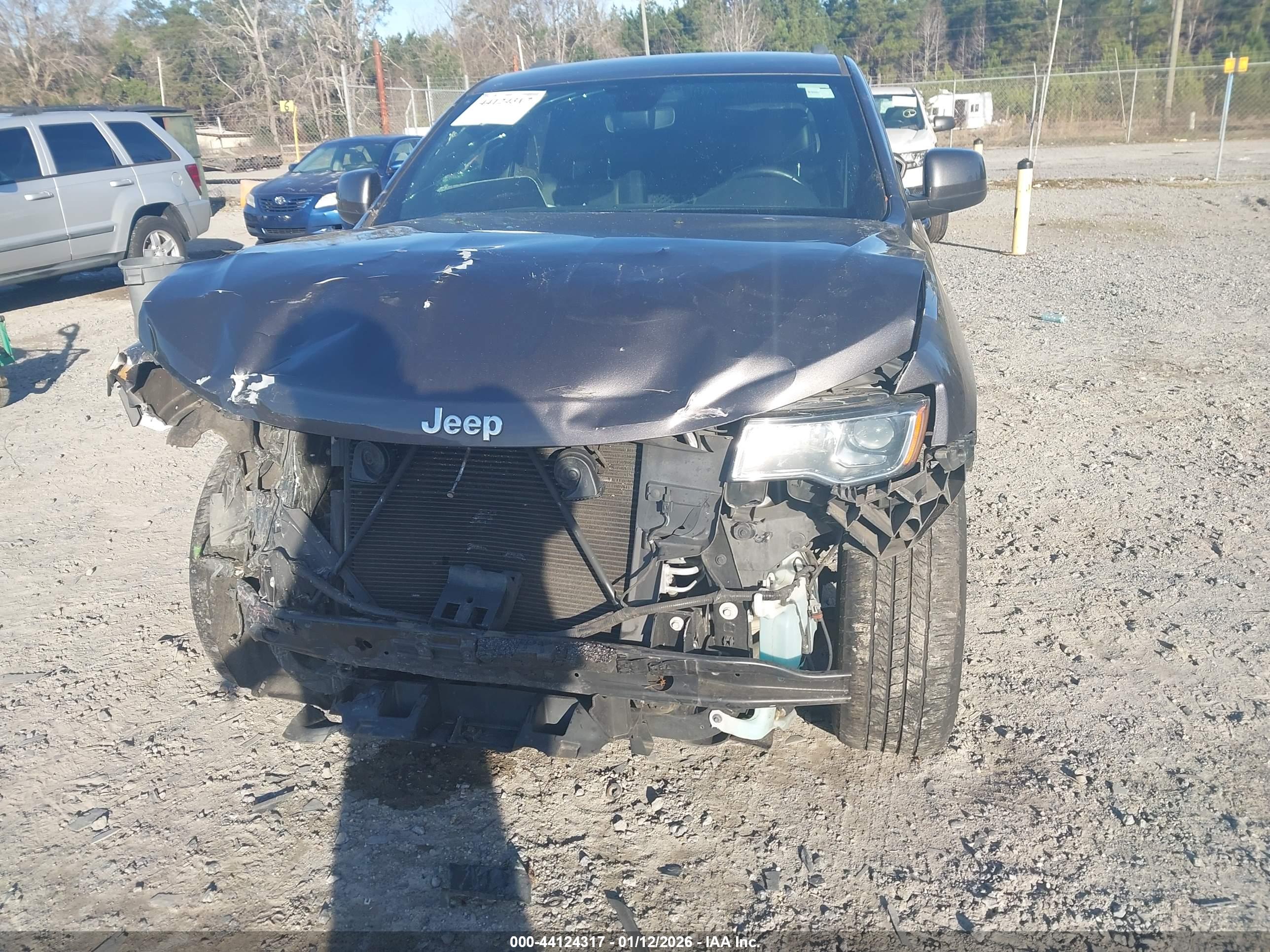 JEEP GRAND image 6