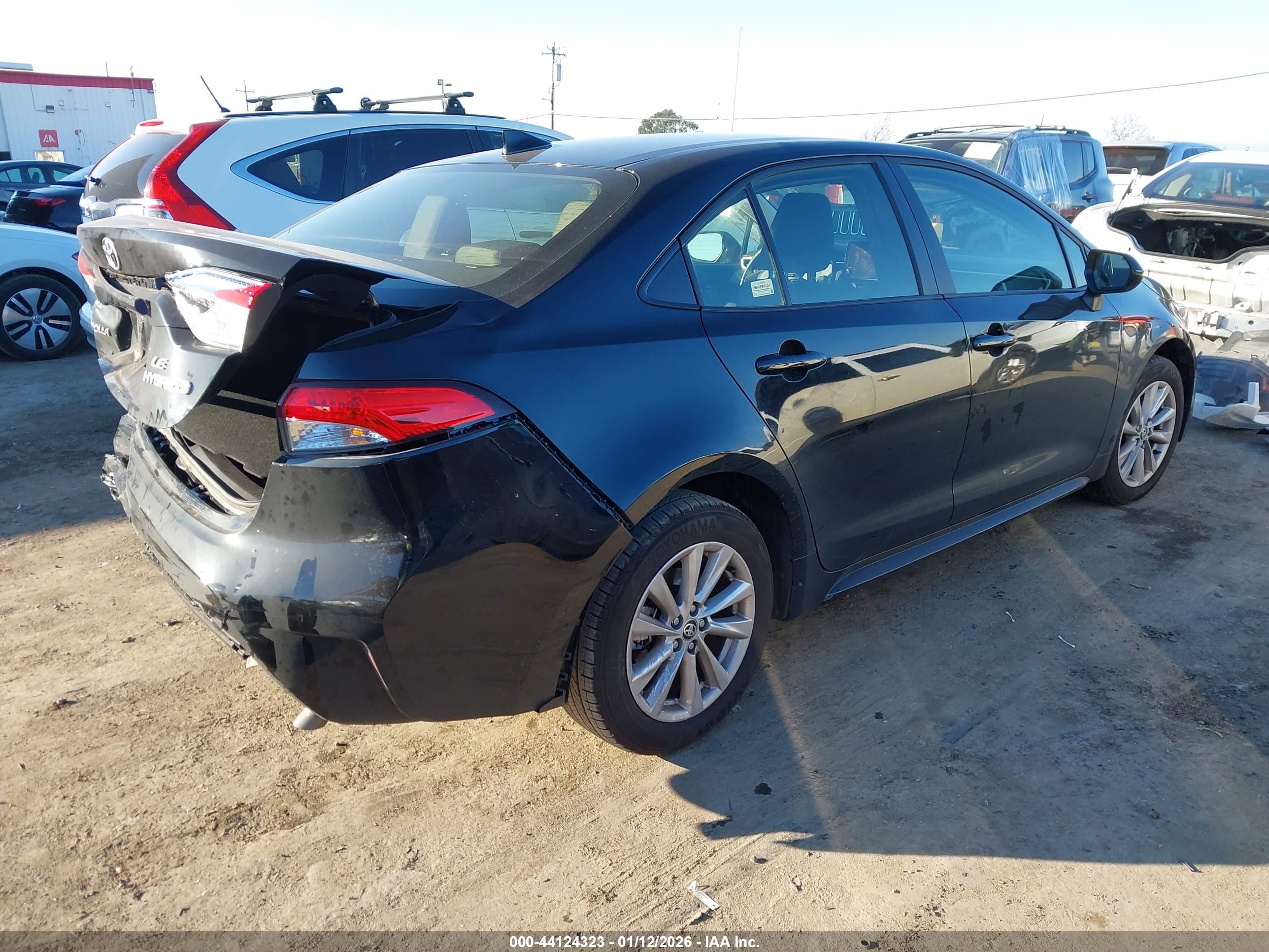 TOYOTA COROLLA image 4