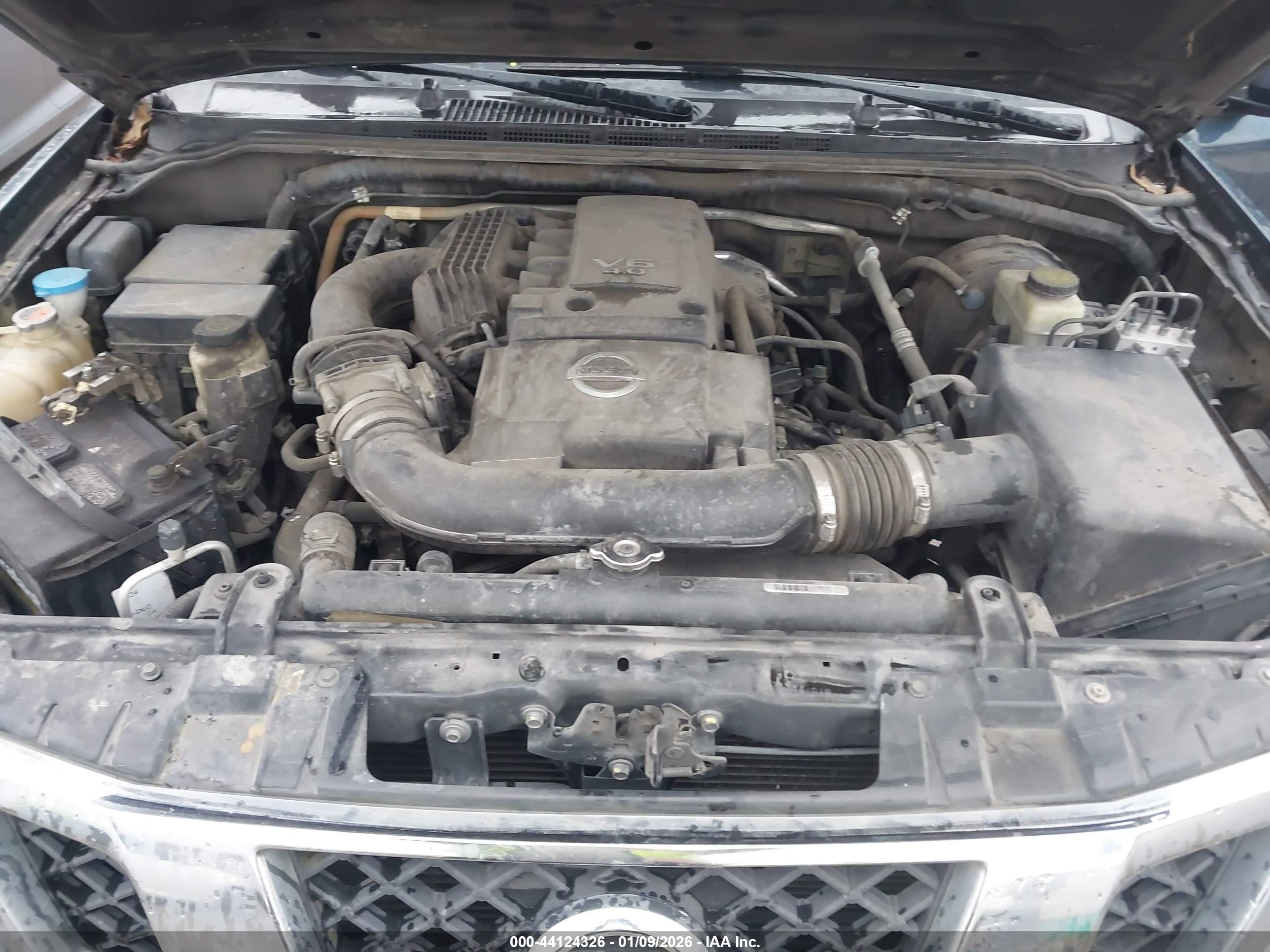 NISSAN FRONTIER image 10