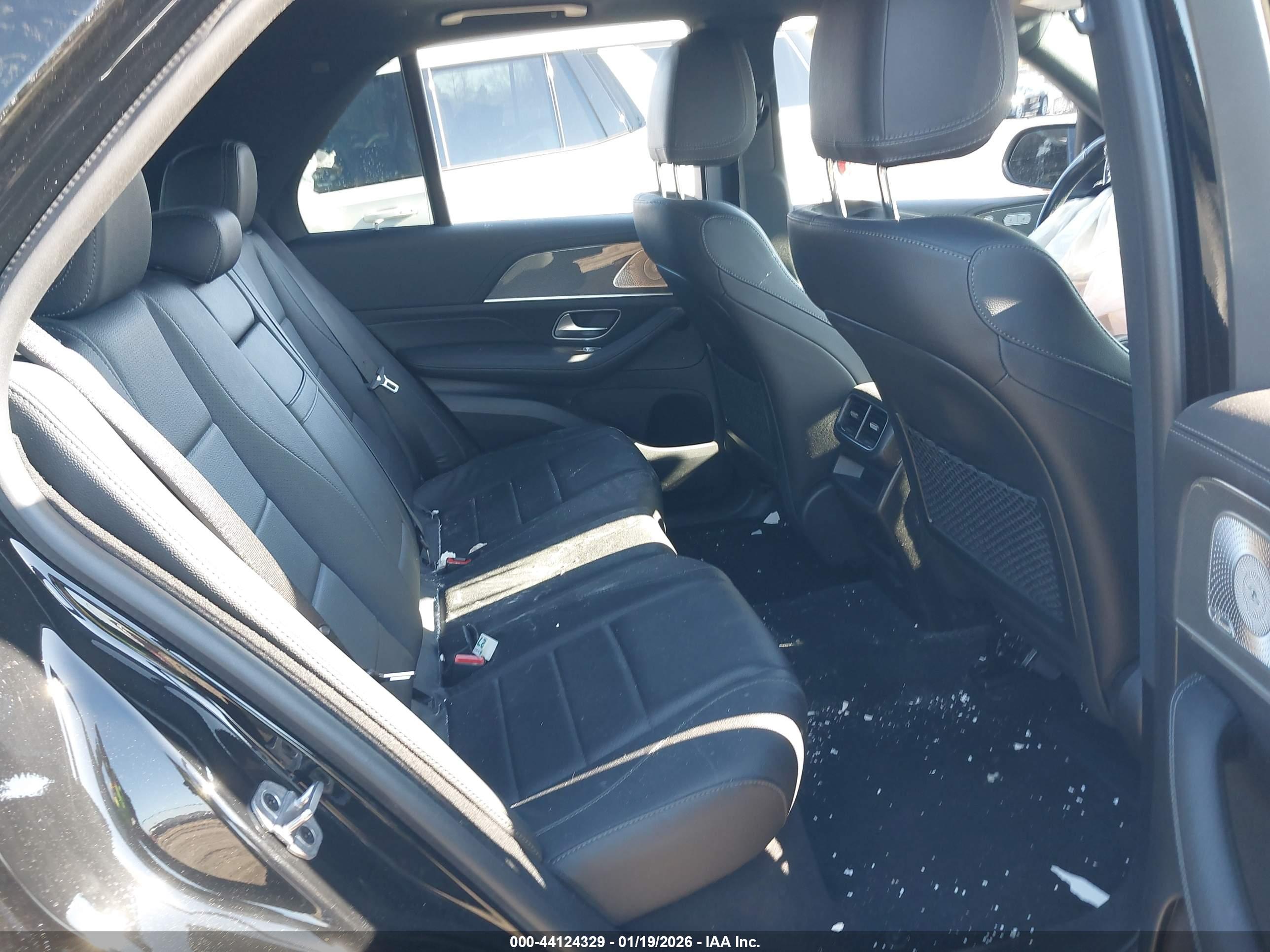 MERCEDES-BENZ GLE image 8