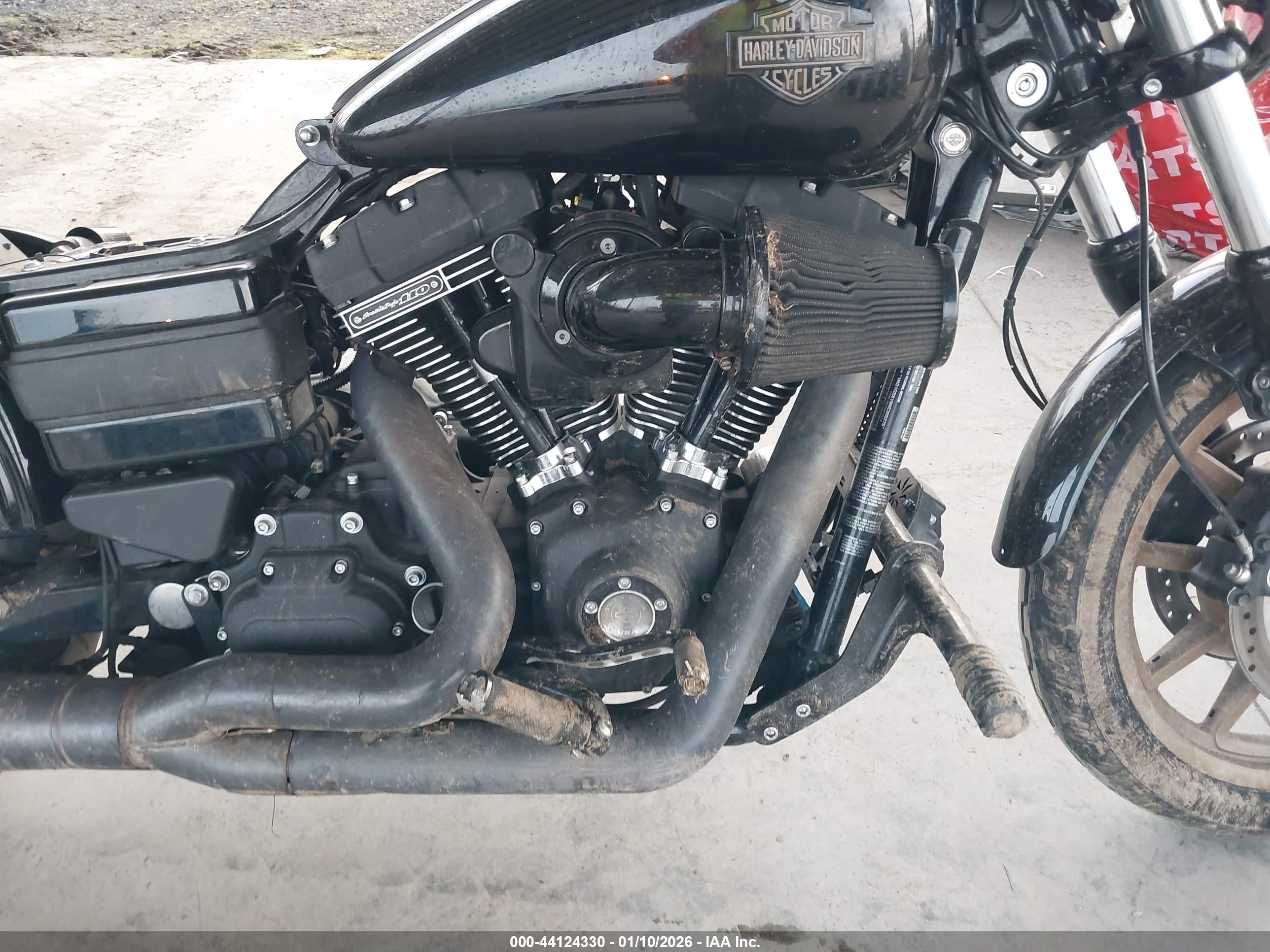 HARLEY-DAVIDSON FXDLS image 8