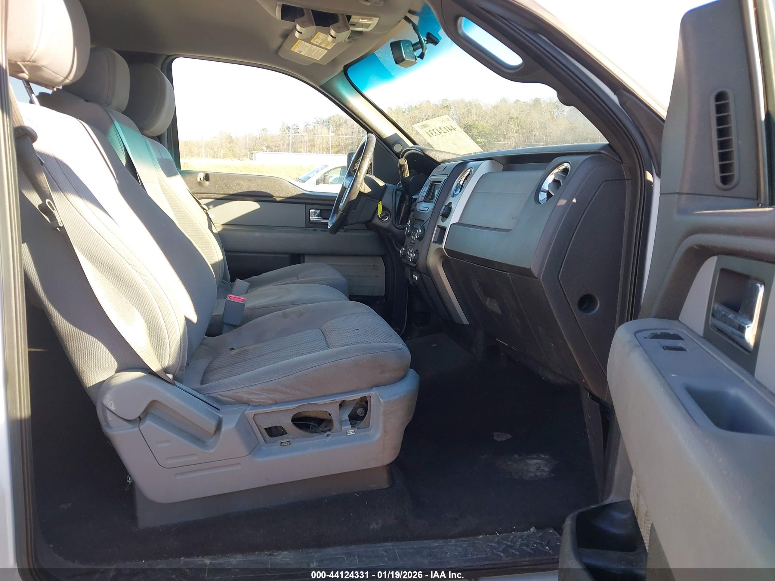 FORD F-150 image 5