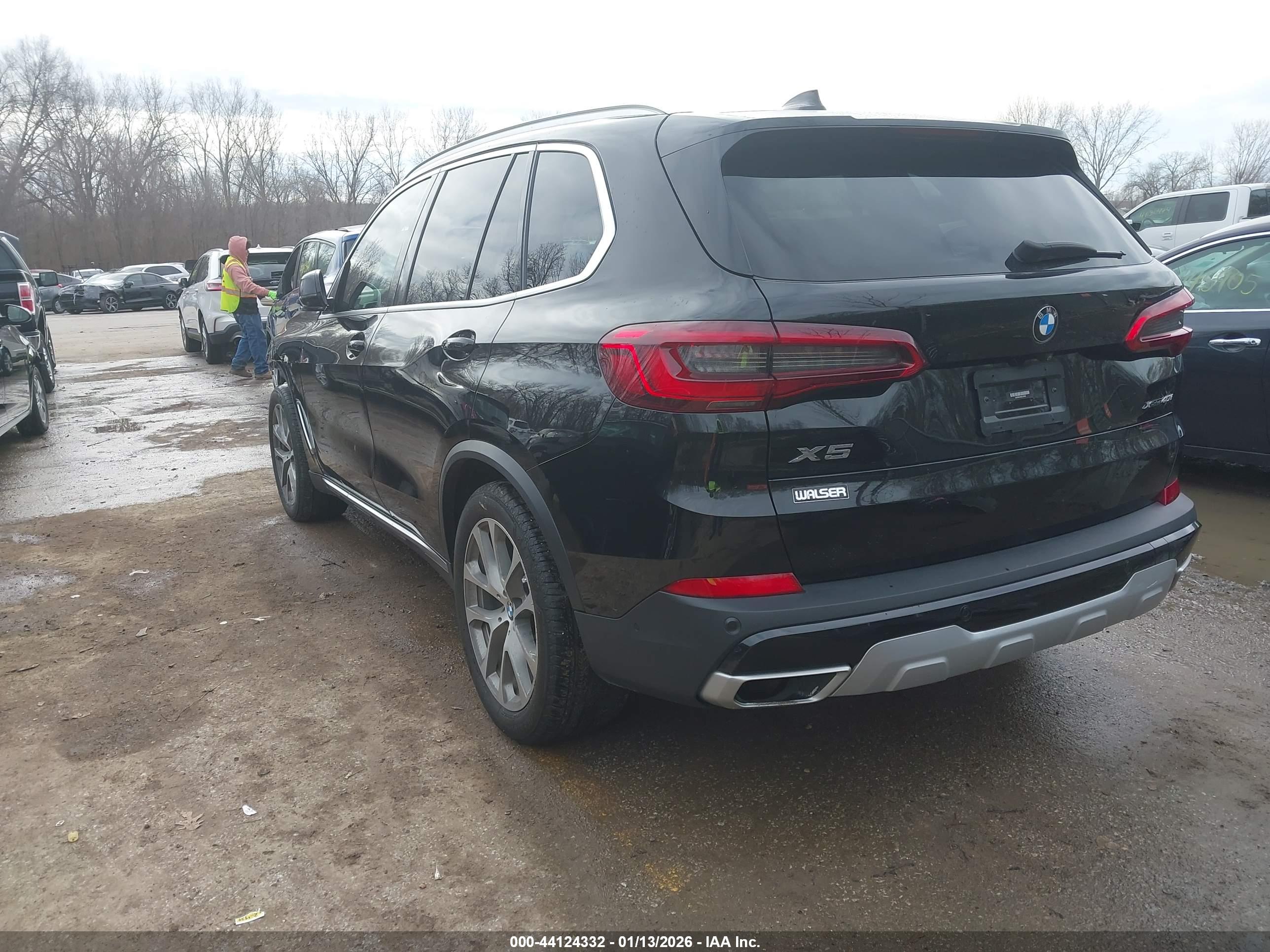 BMW X5 image 3