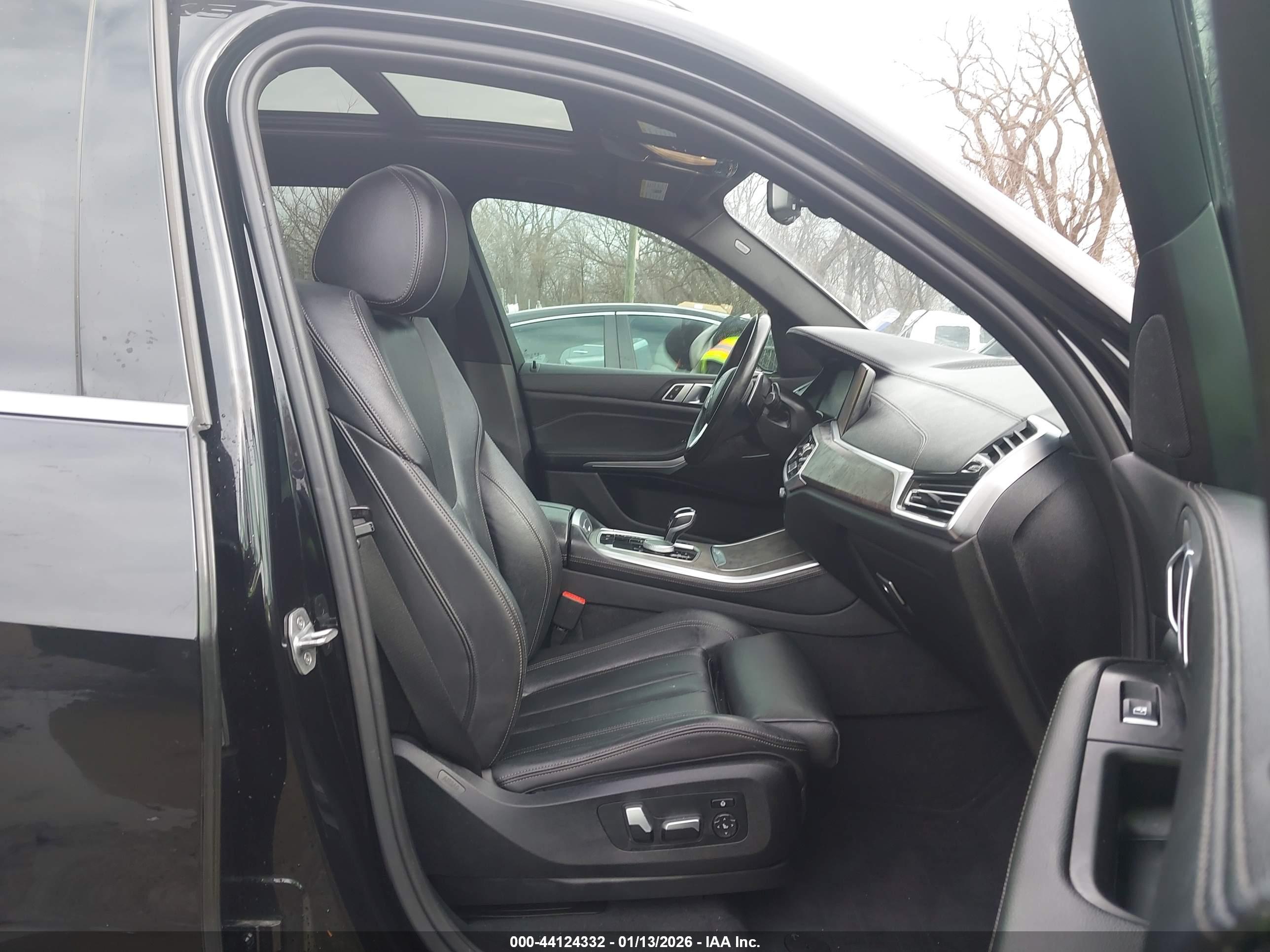 BMW X5 image 5