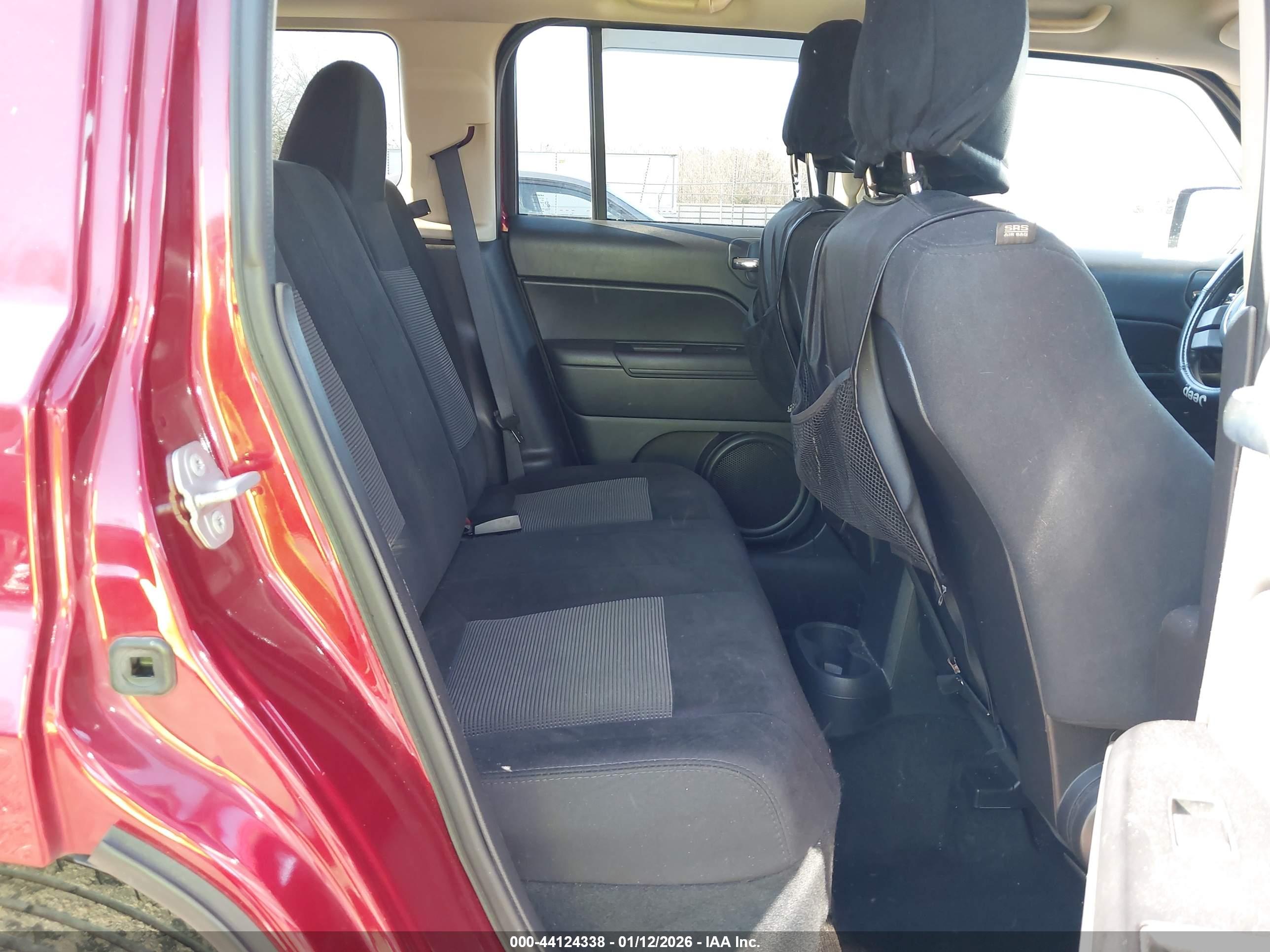 JEEP PATRIOT image 8