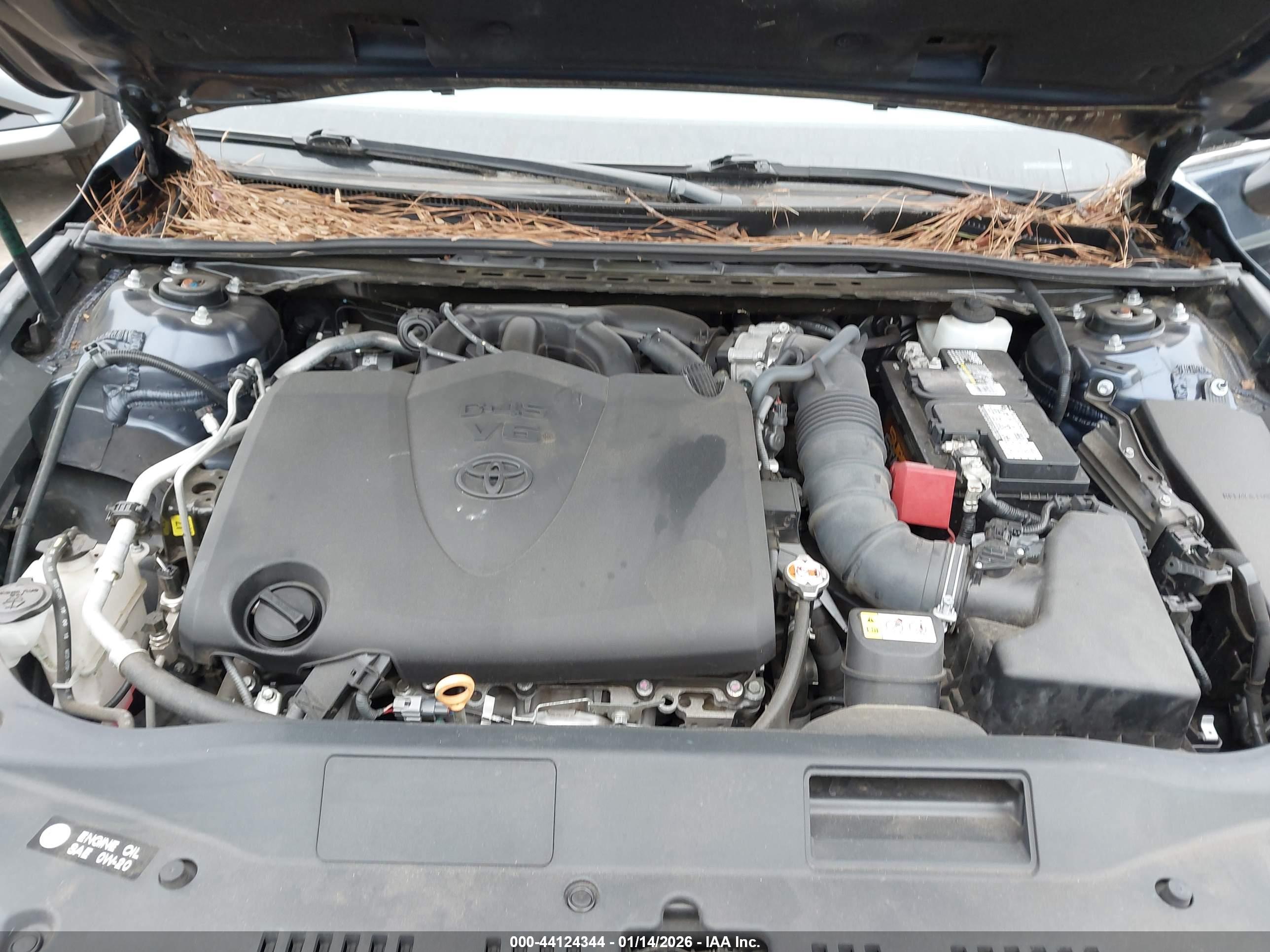 TOYOTA AVALON image 10