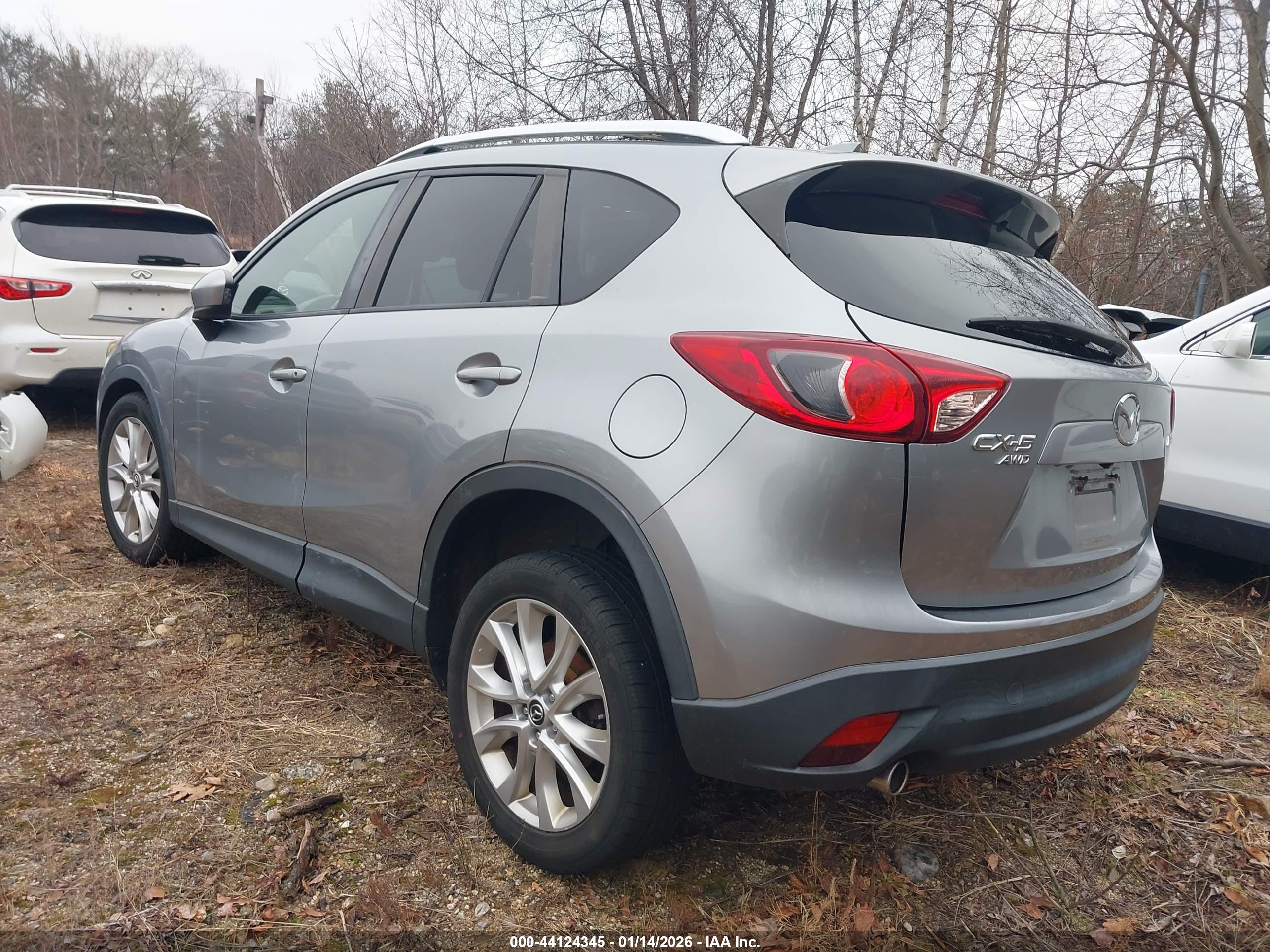 MAZDA CX-5 image 3