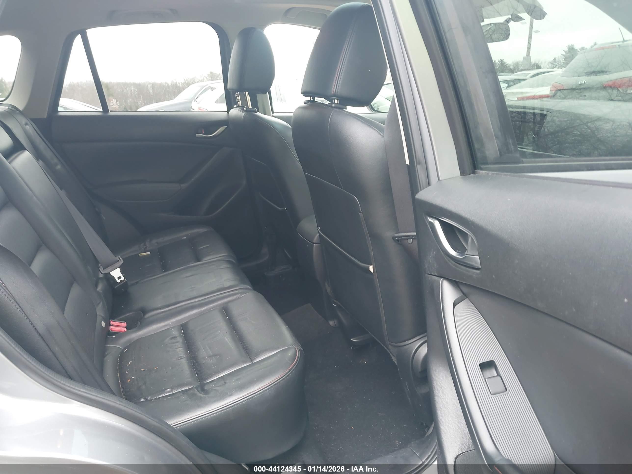 MAZDA CX-5 image 8