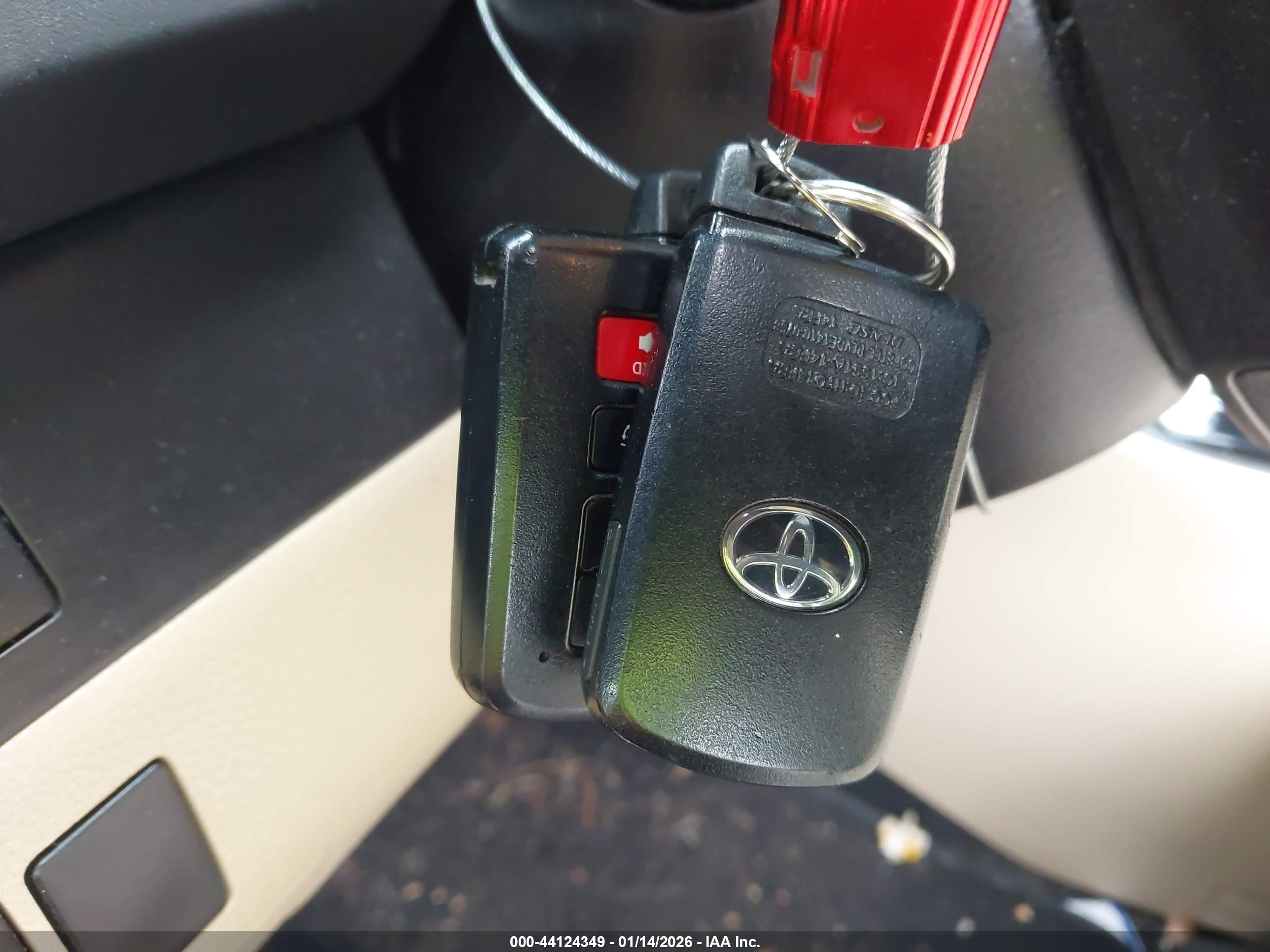 TOYOTA HIGHLANDER image 11