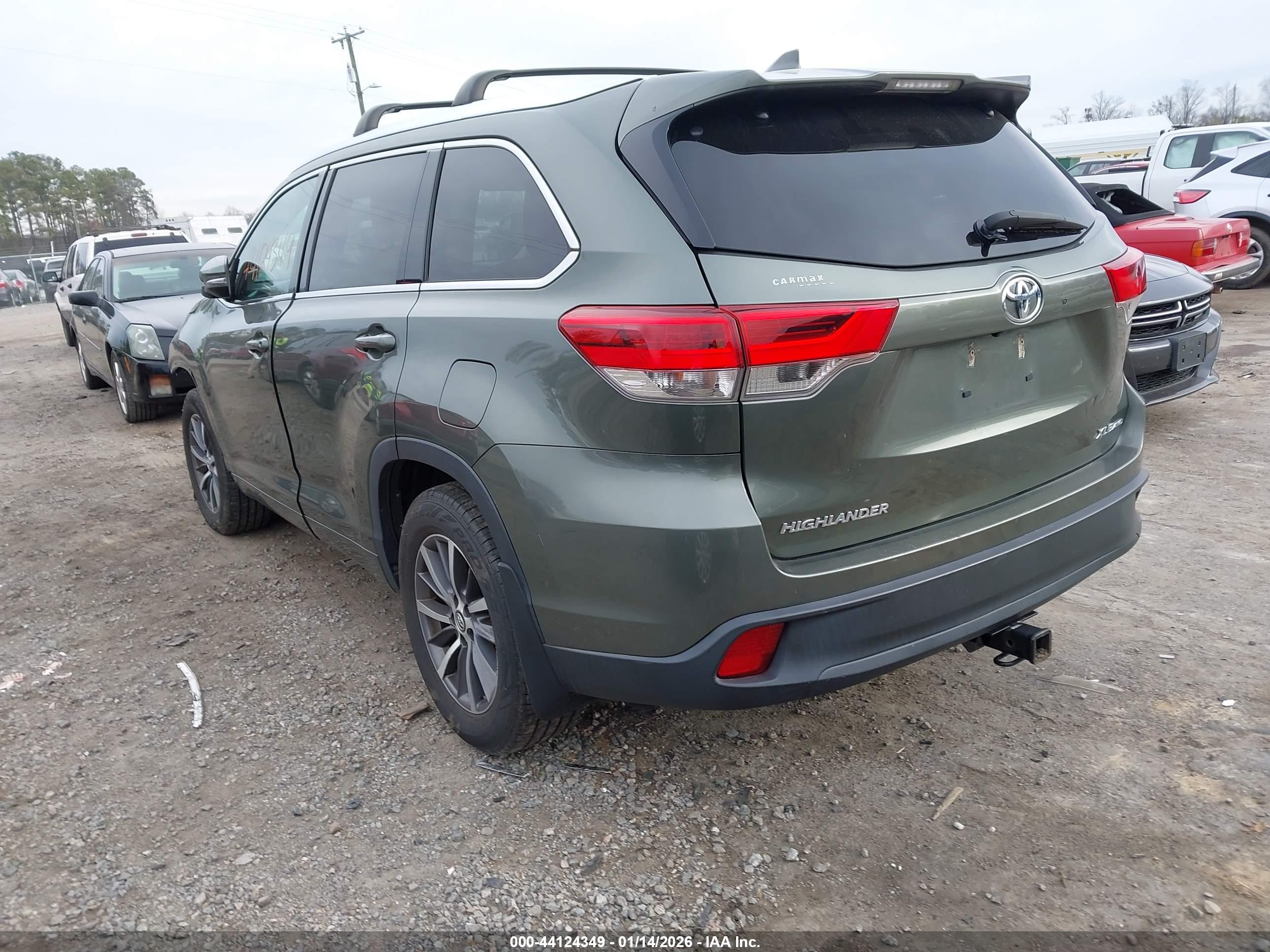 TOYOTA HIGHLANDER image 3