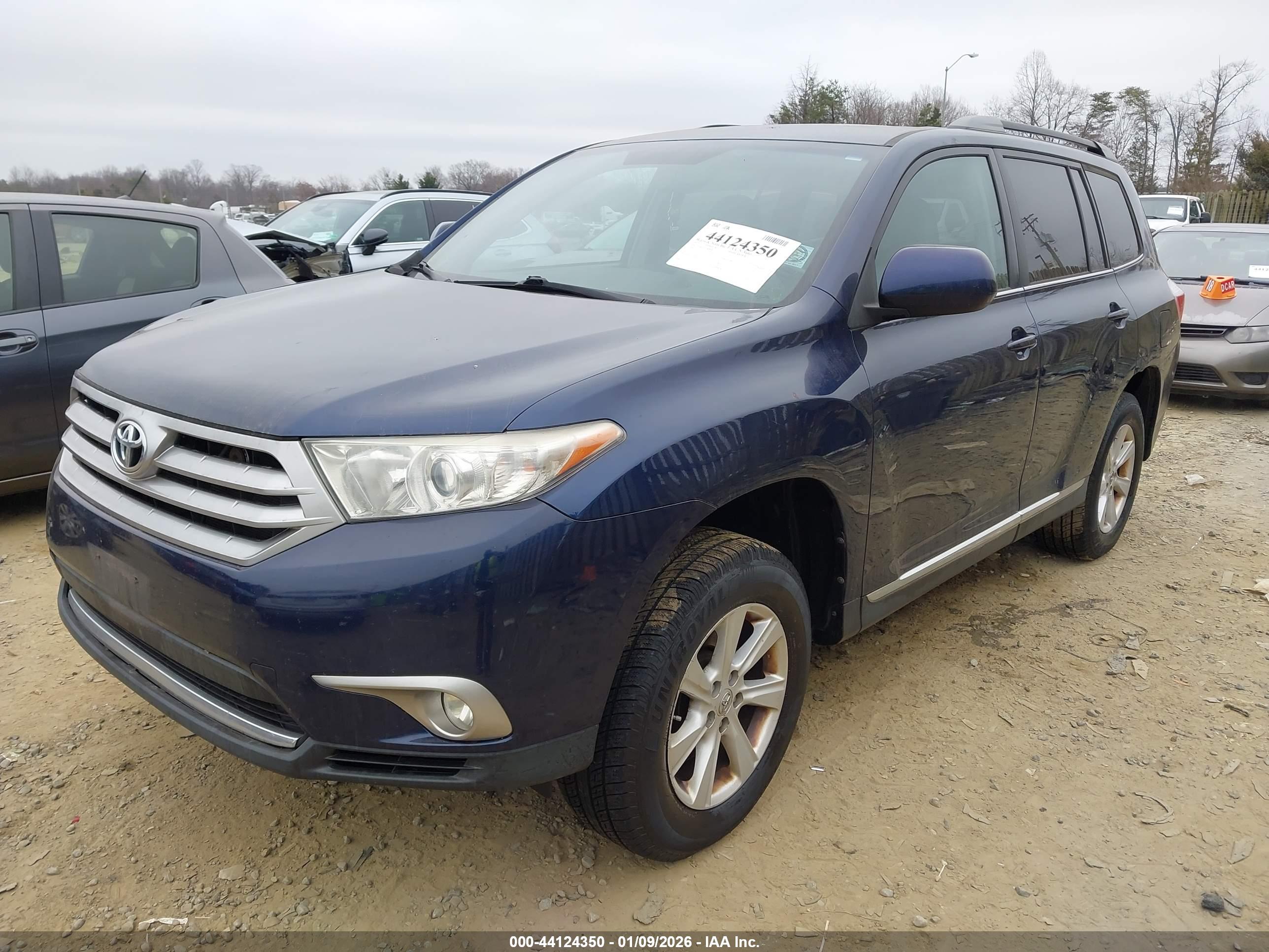 TOYOTA HIGHLANDER image 2