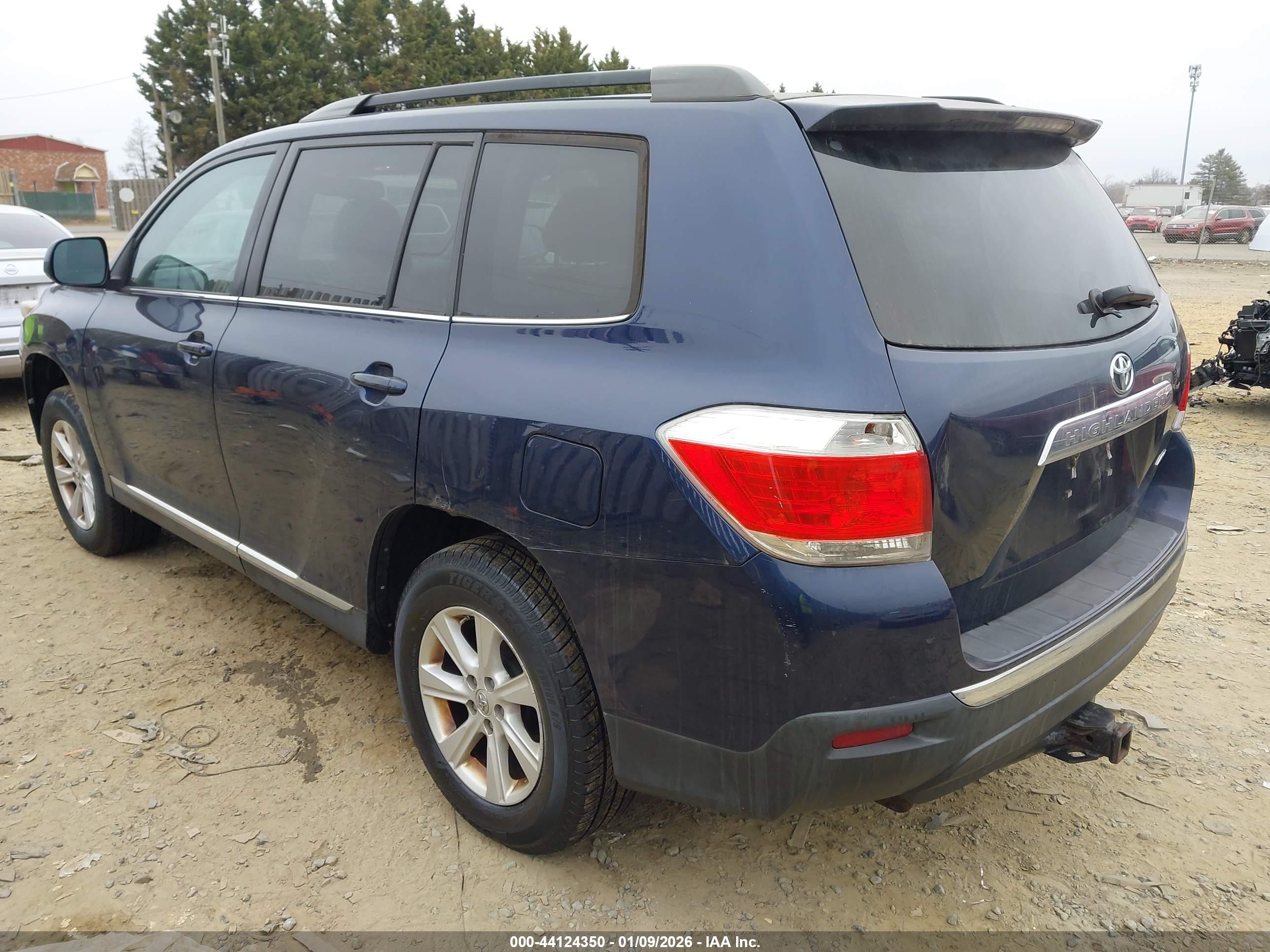 TOYOTA HIGHLANDER image 3