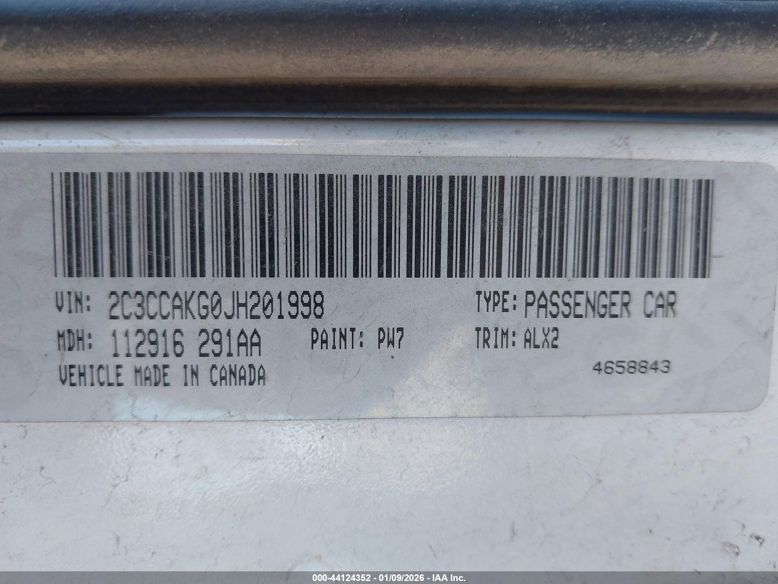 CHRYSLER 300 image 9