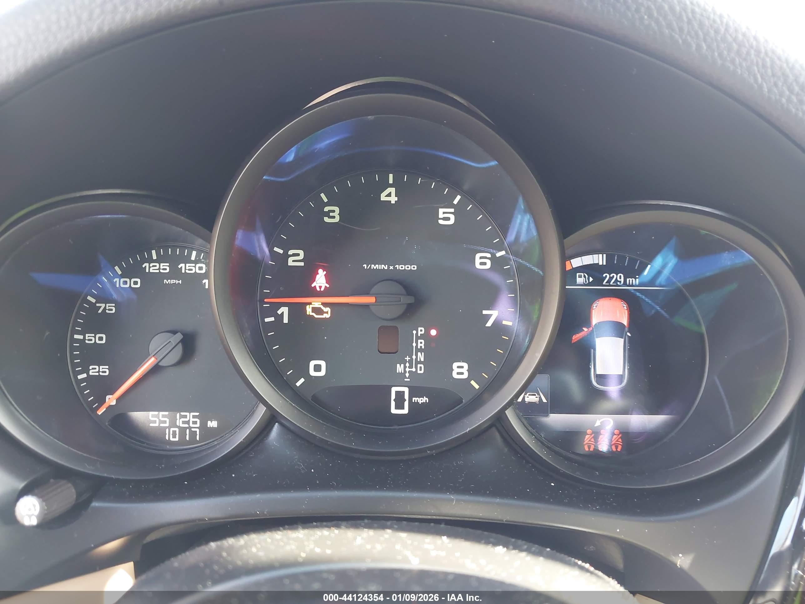 PORSCHE MACAN image 7