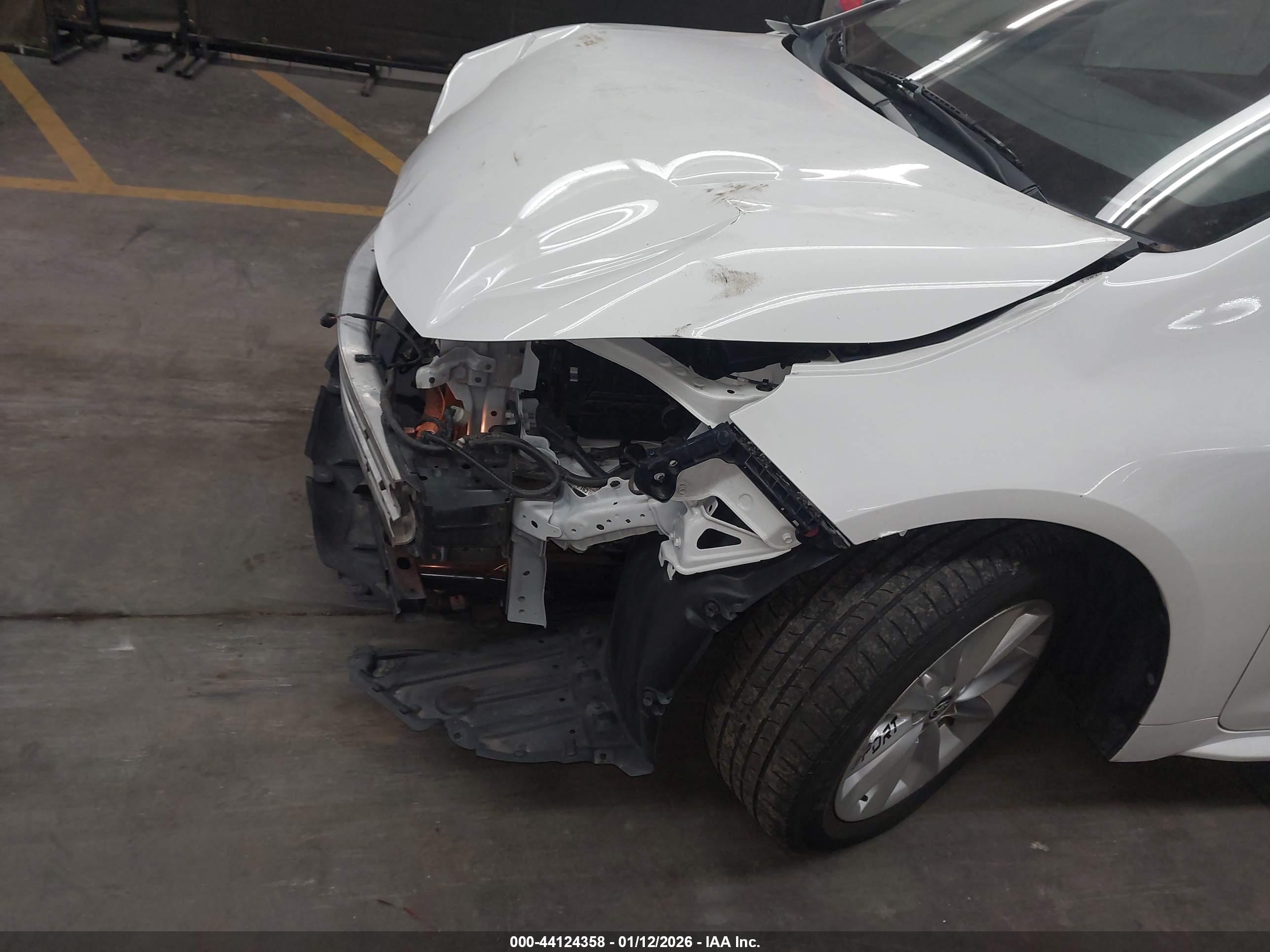 TOYOTA COROLLA image 6