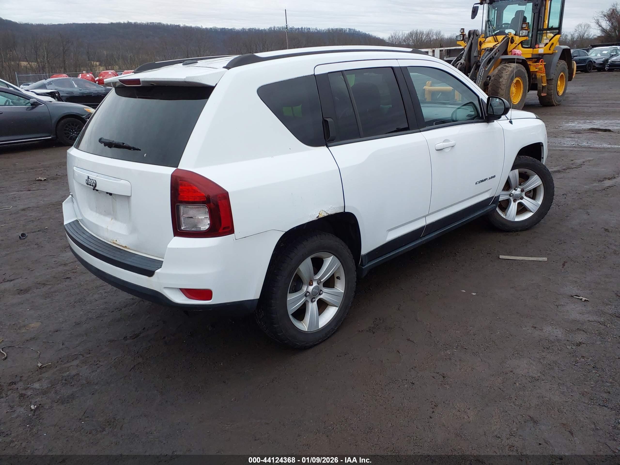 JEEP COMPASS image 4