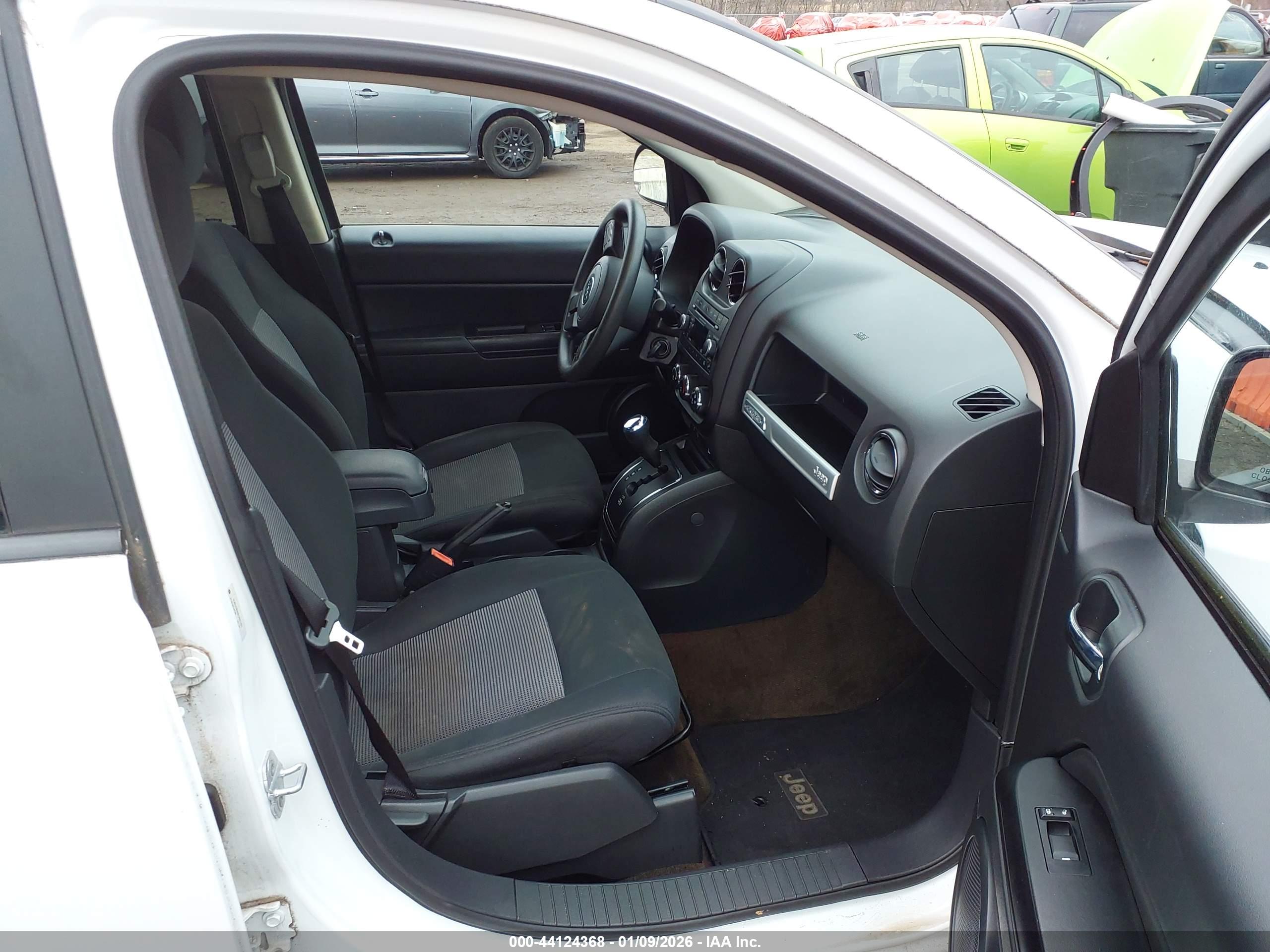JEEP COMPASS image 5