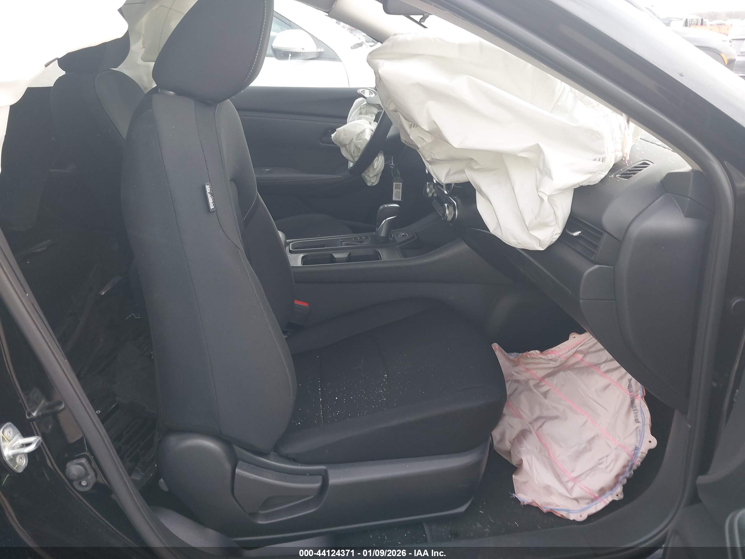 NISSAN SENTRA image 5