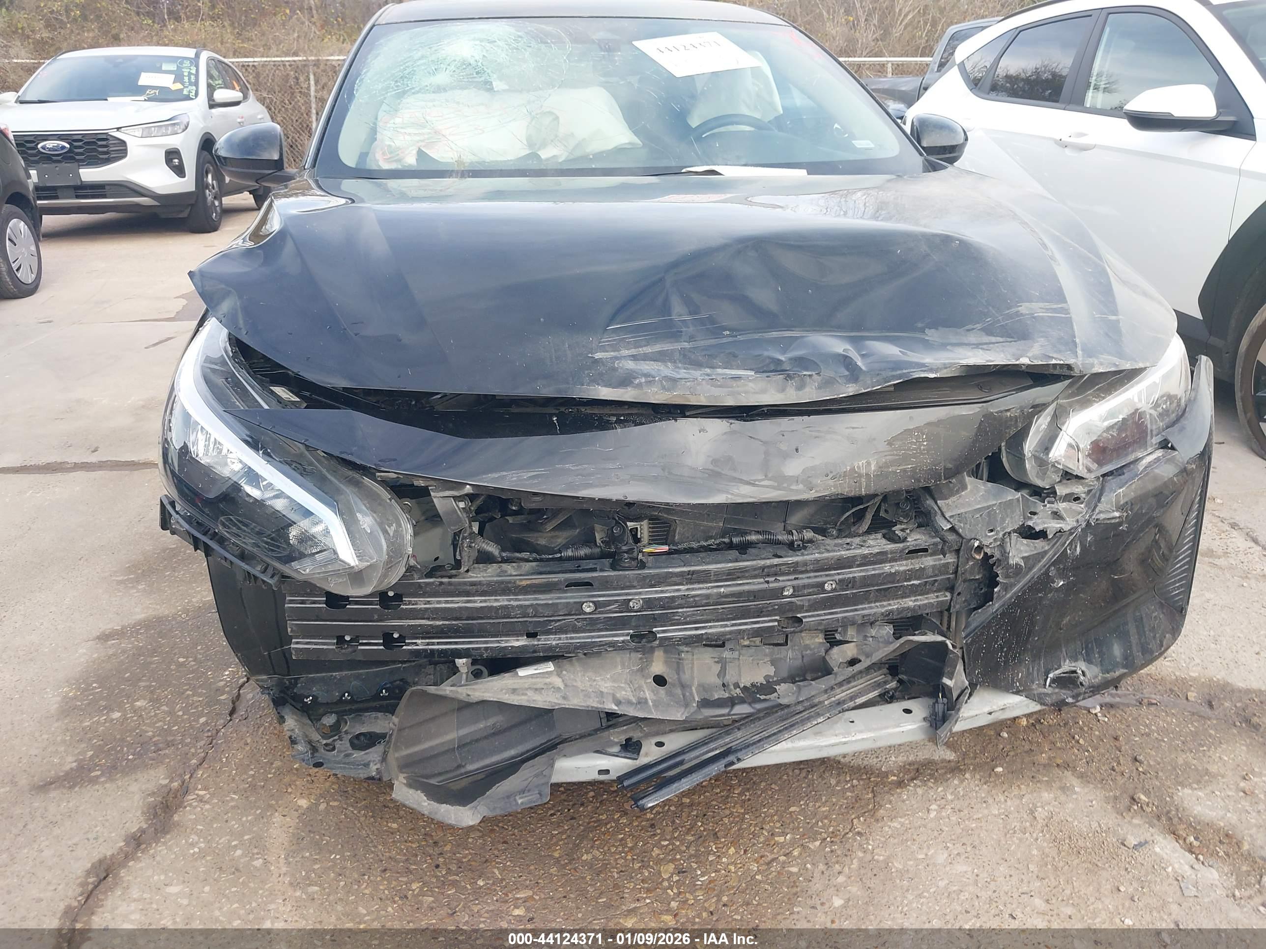 NISSAN SENTRA image 6