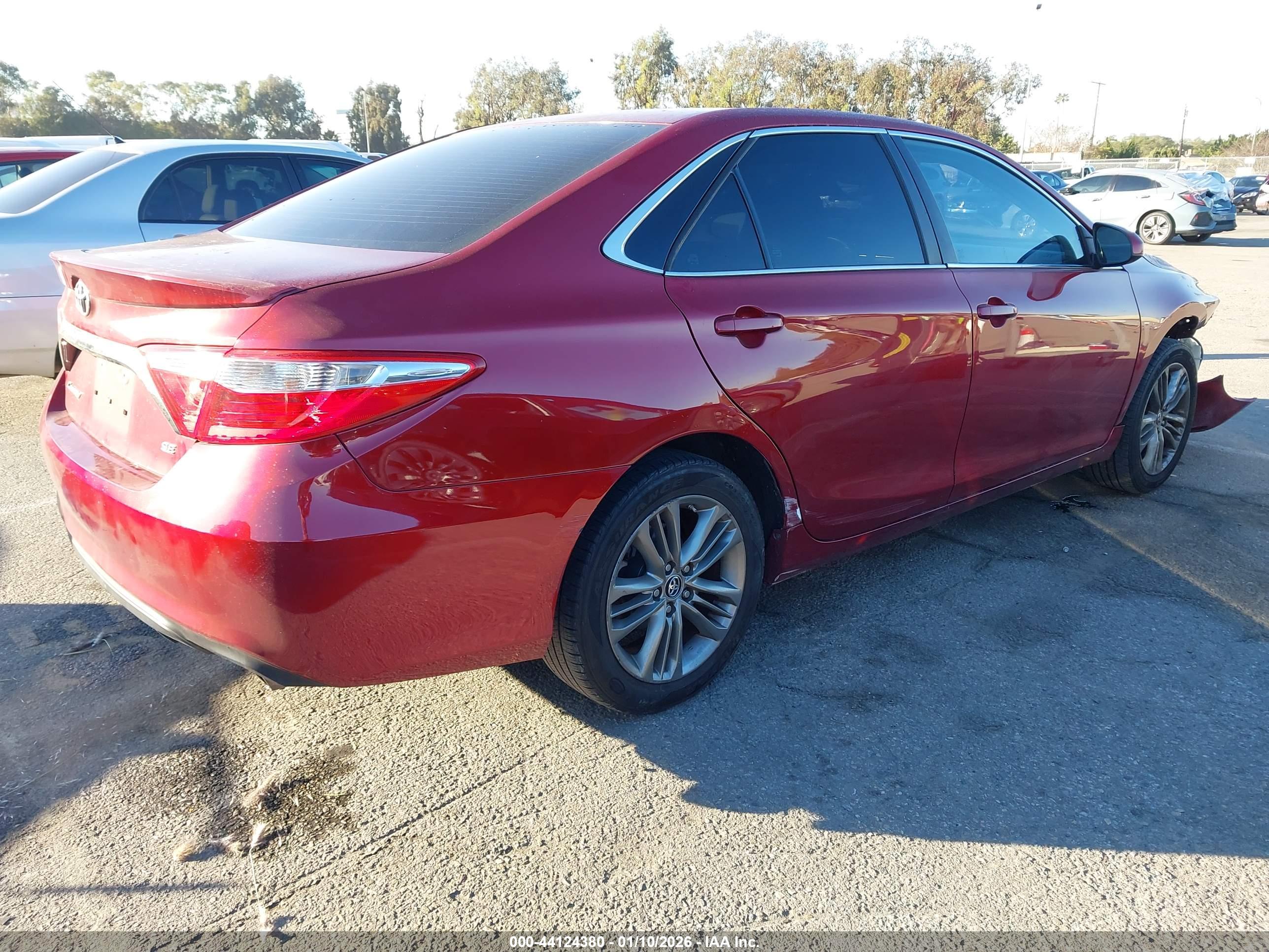 TOYOTA CAMRY image 4