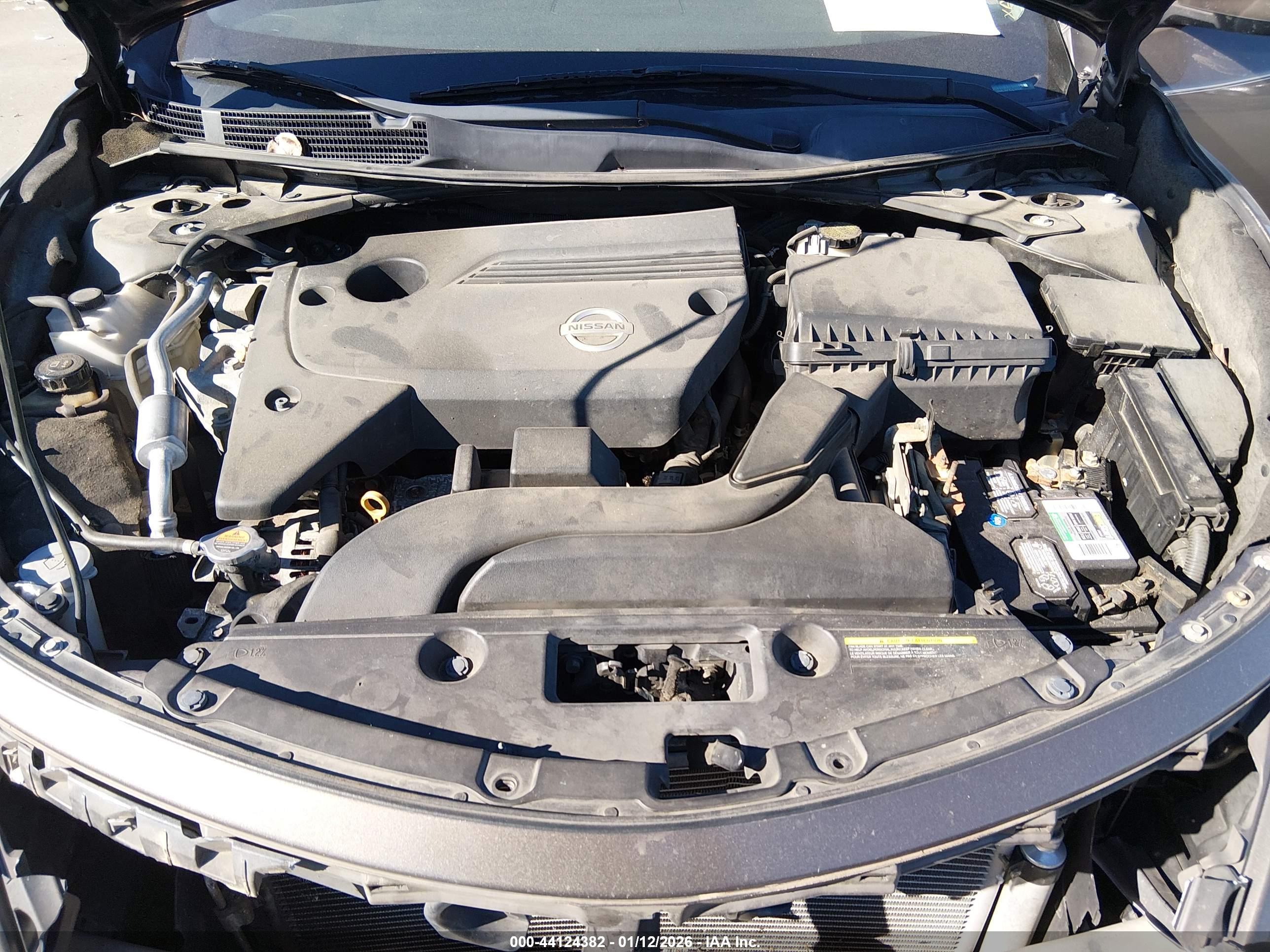 NISSAN ALTIMA image 10