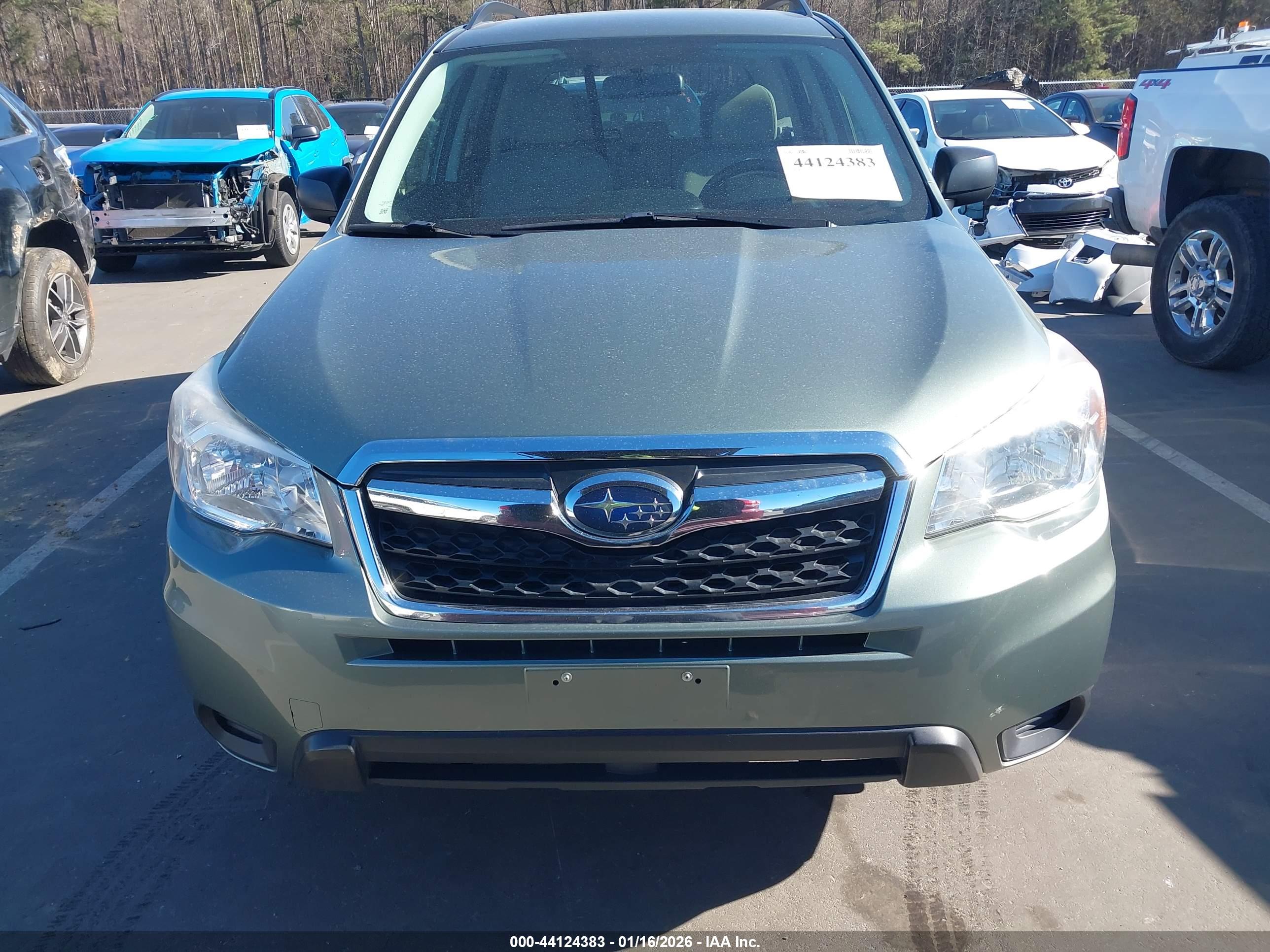SUBARU FORESTER image 6