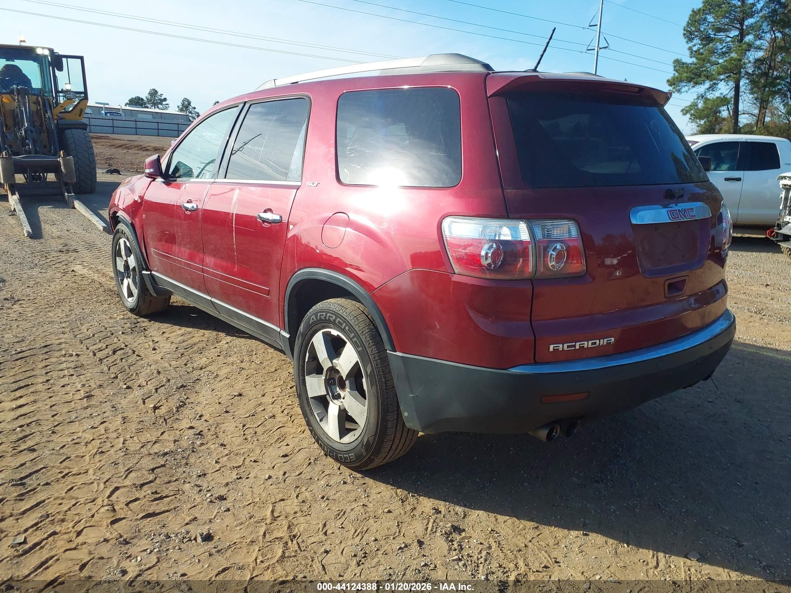 GMC ACADIA image 3