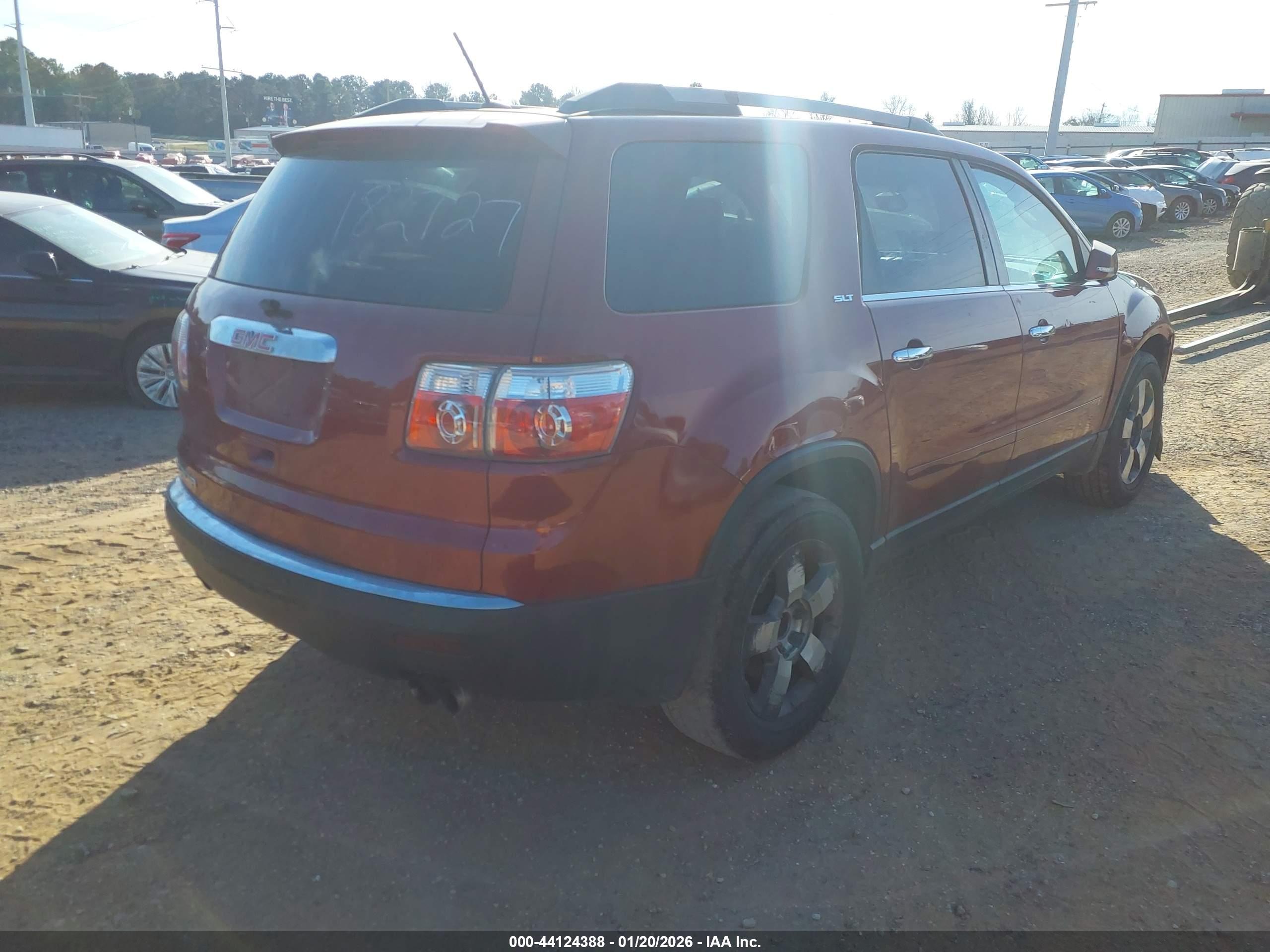 GMC ACADIA image 4
