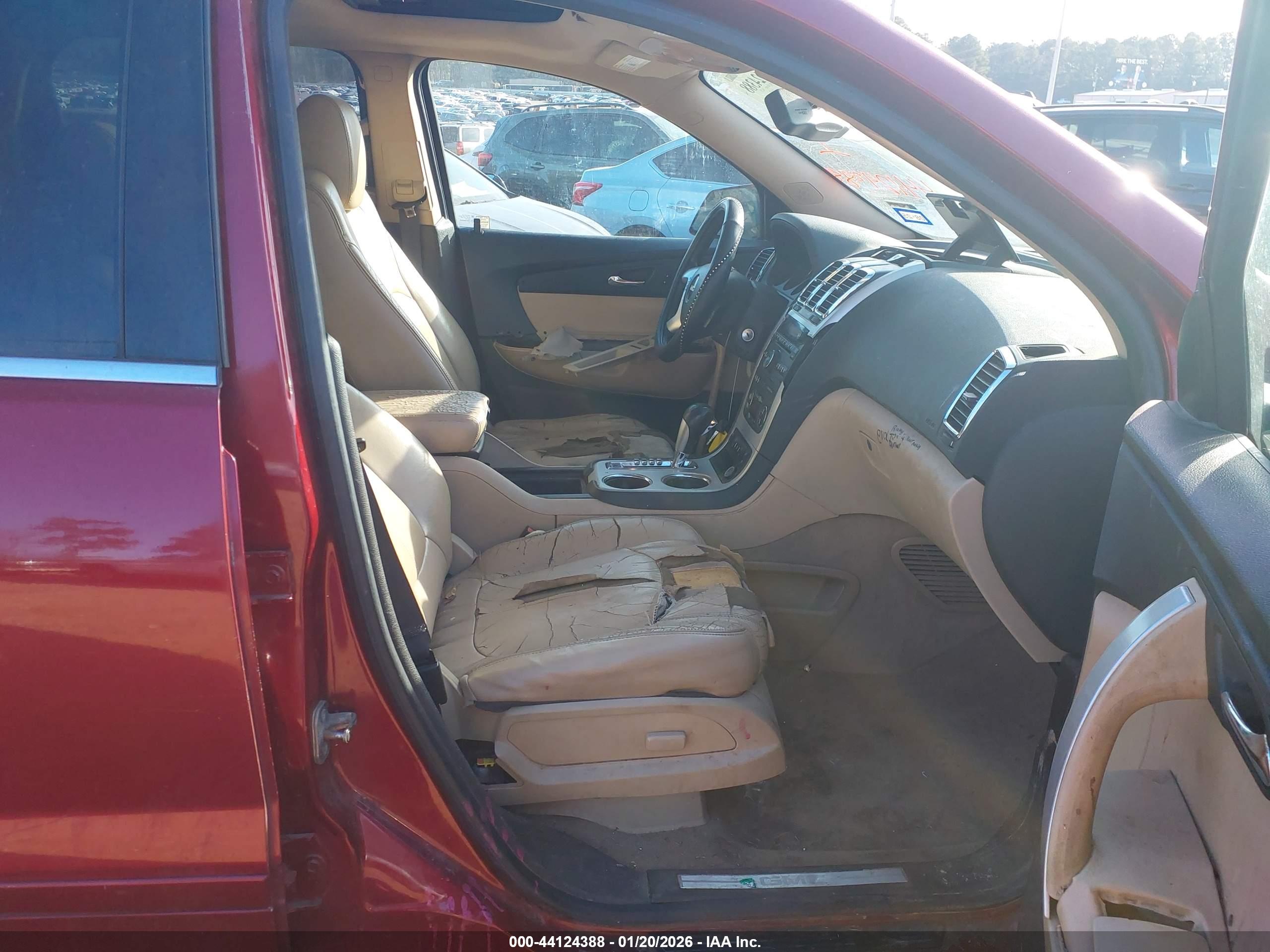 GMC ACADIA image 5