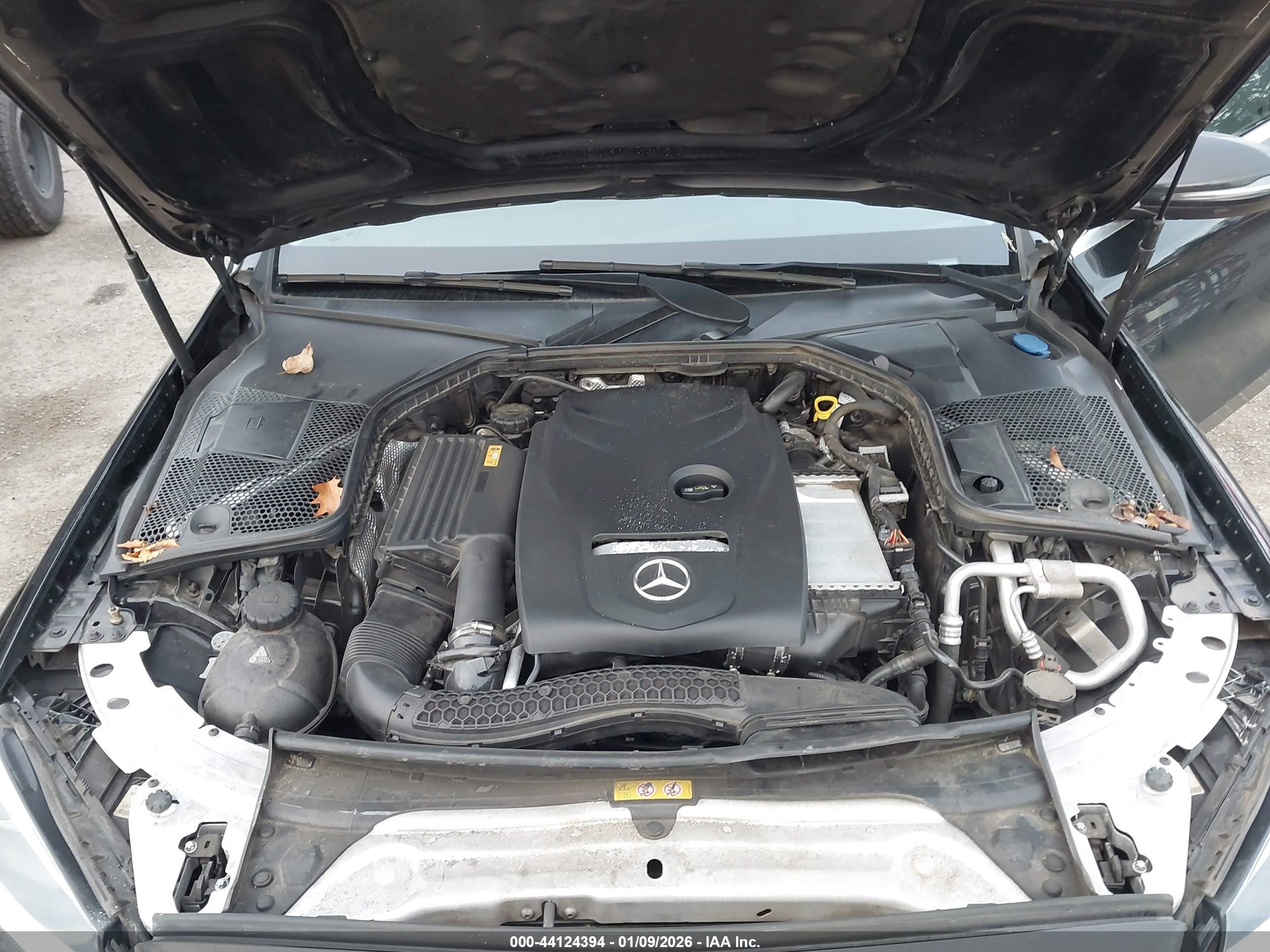 MERCEDES-BENZ C image 10