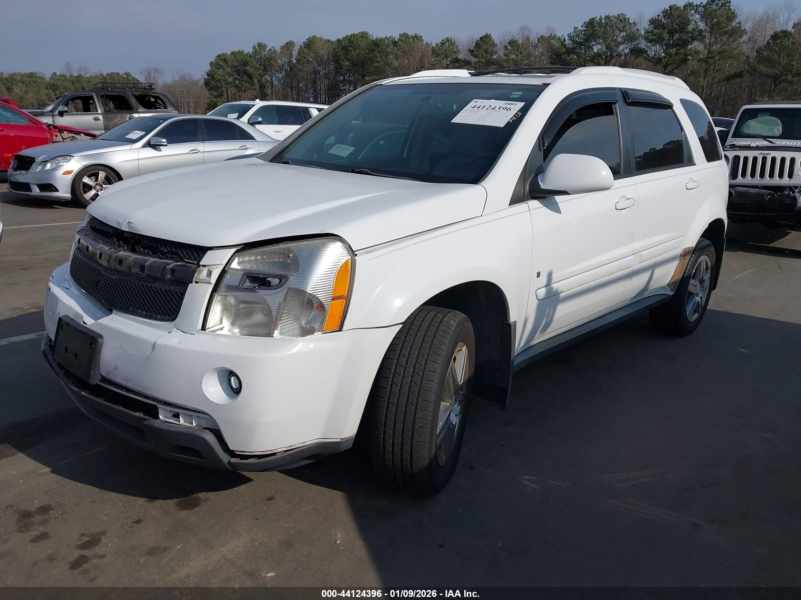 CHEVROLET EQUINOX image 2