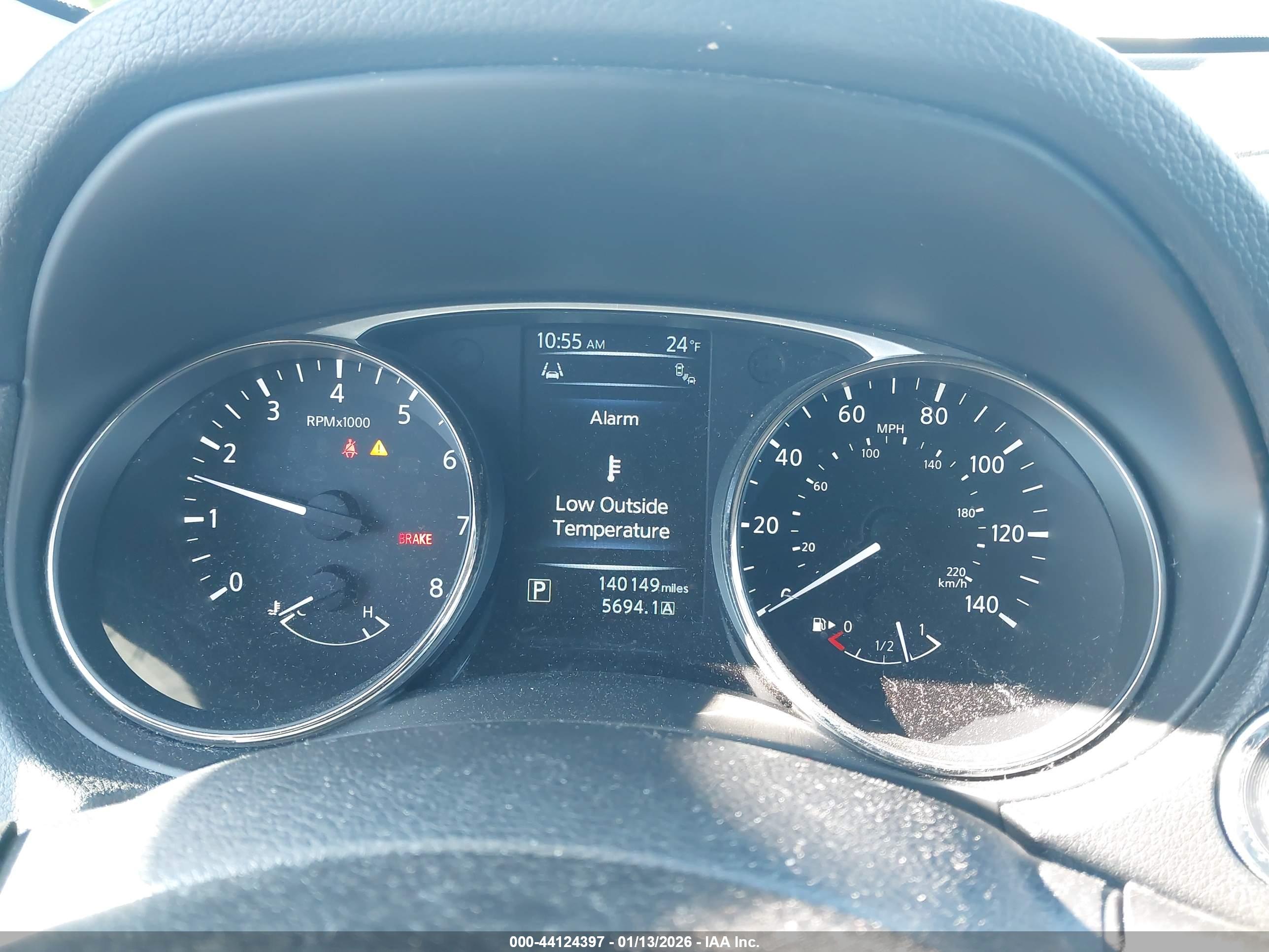 NISSAN ROGUE image 7