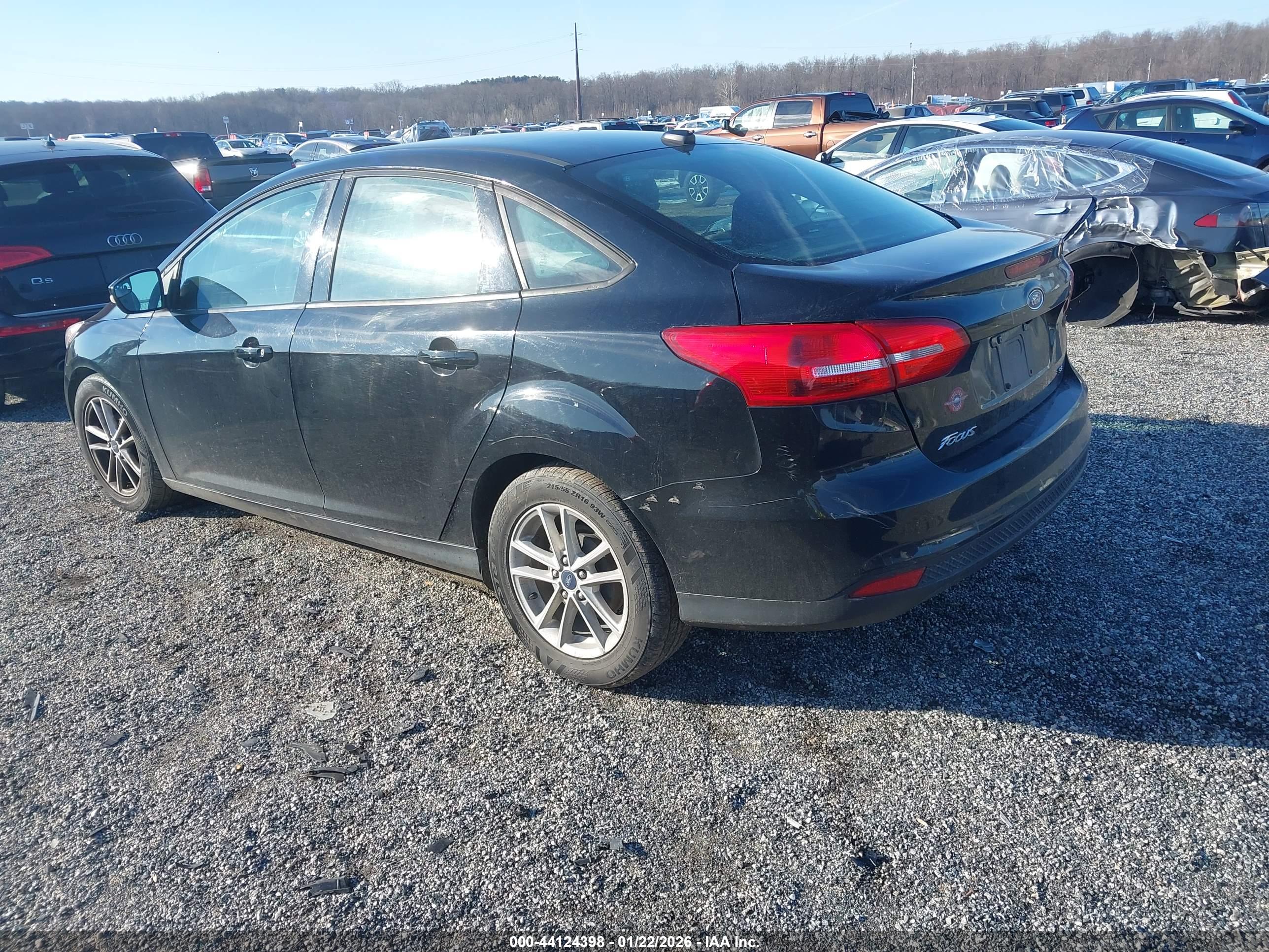 FORD FOCUS image 3