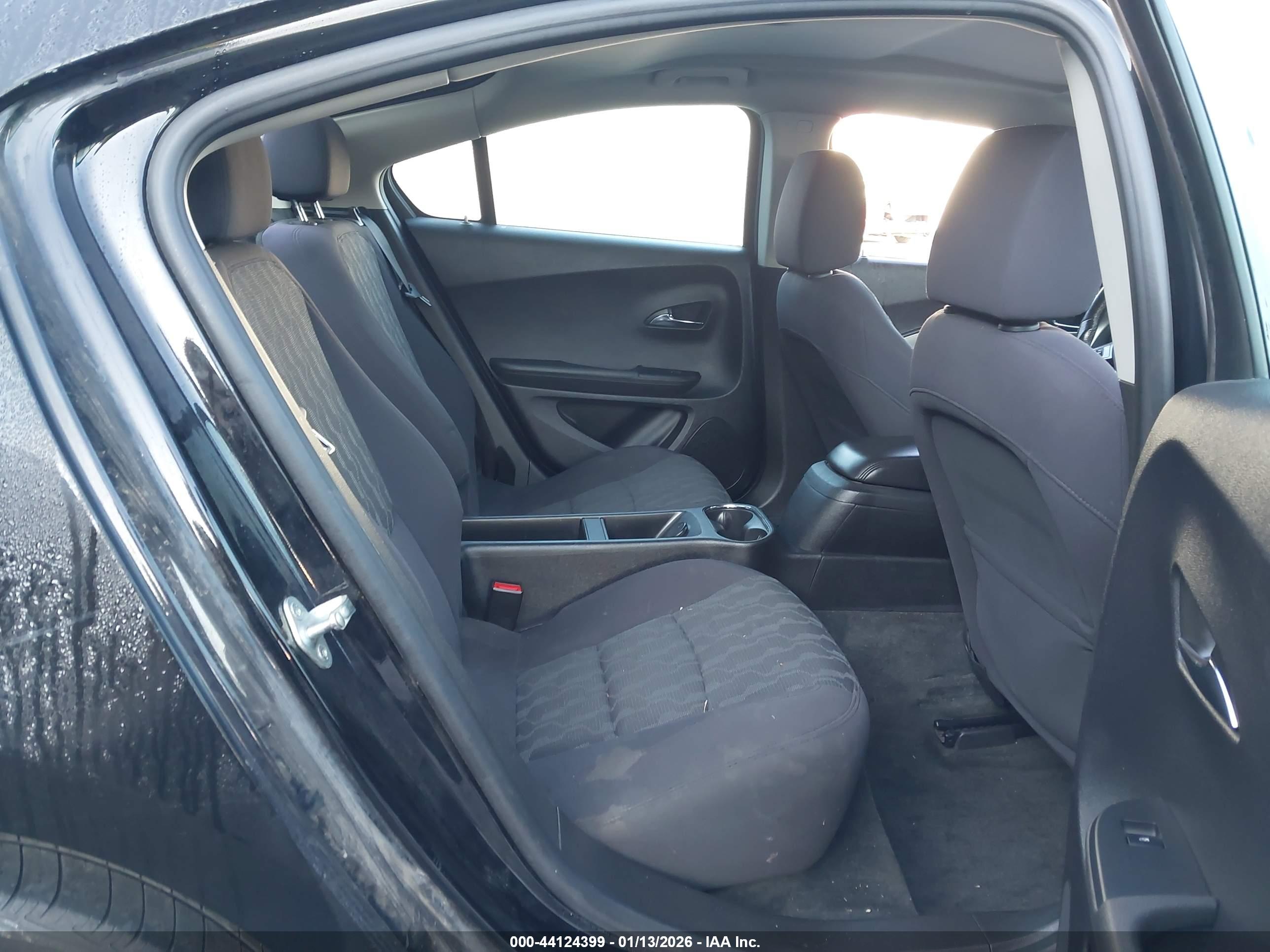 CHEVROLET VOLT image 8