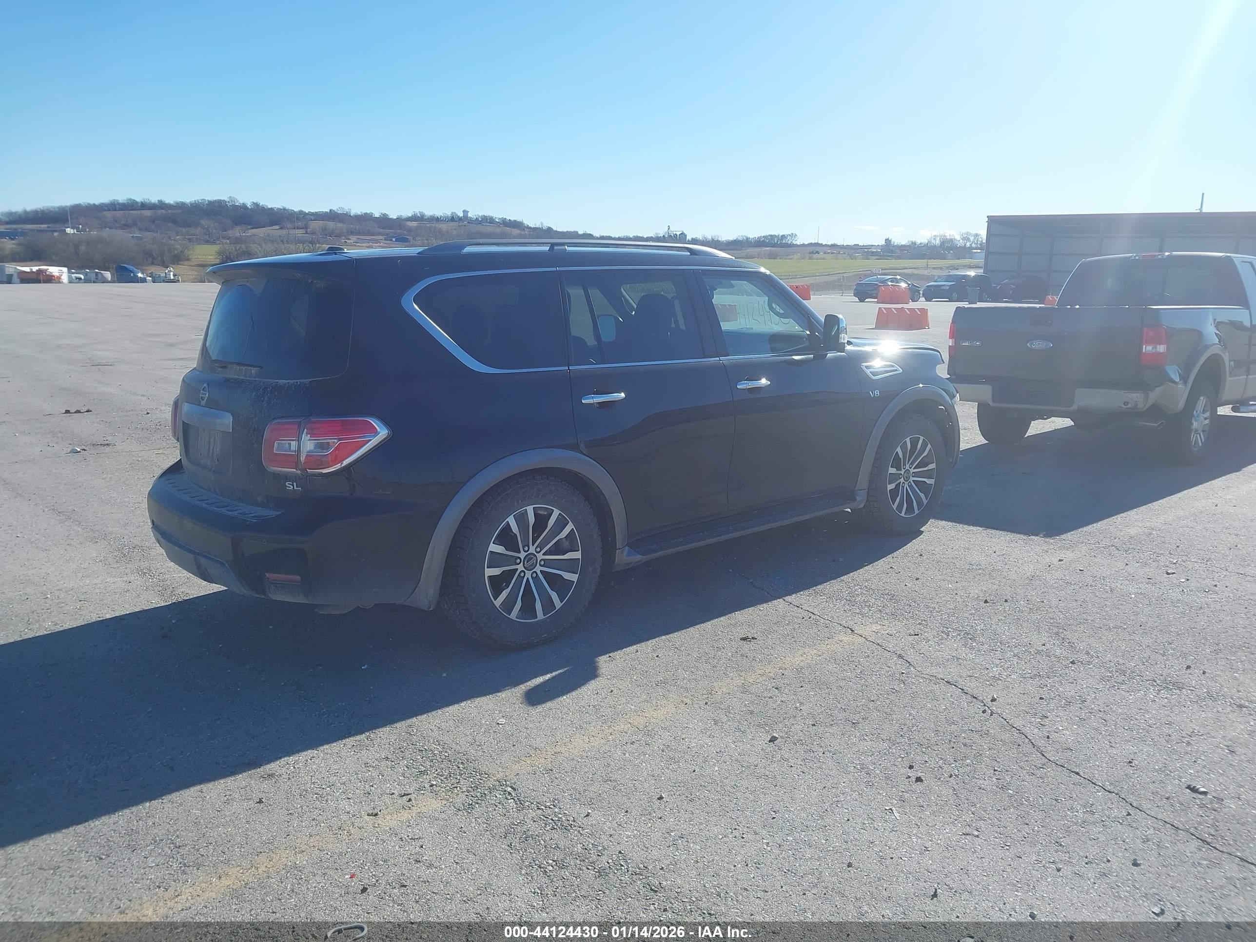 NISSAN ARMADA image 4
