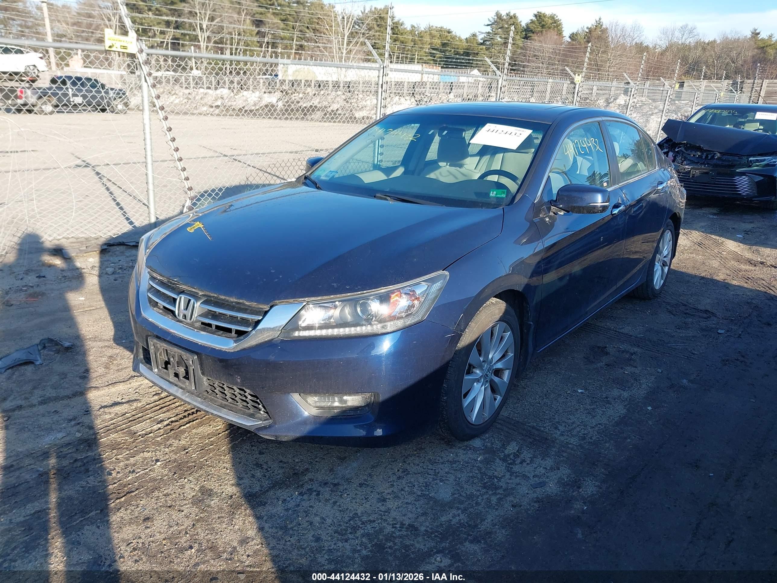 HONDA ACCORD image 2