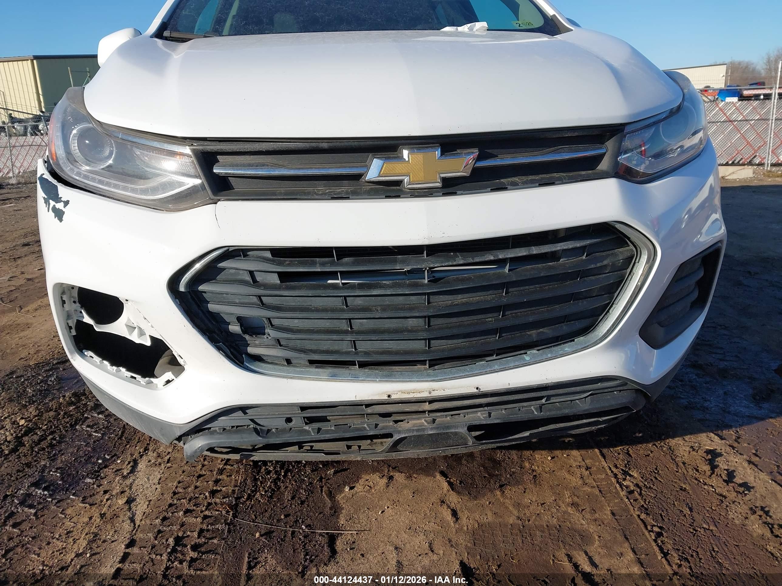 CHEVROLET TRAX image 6