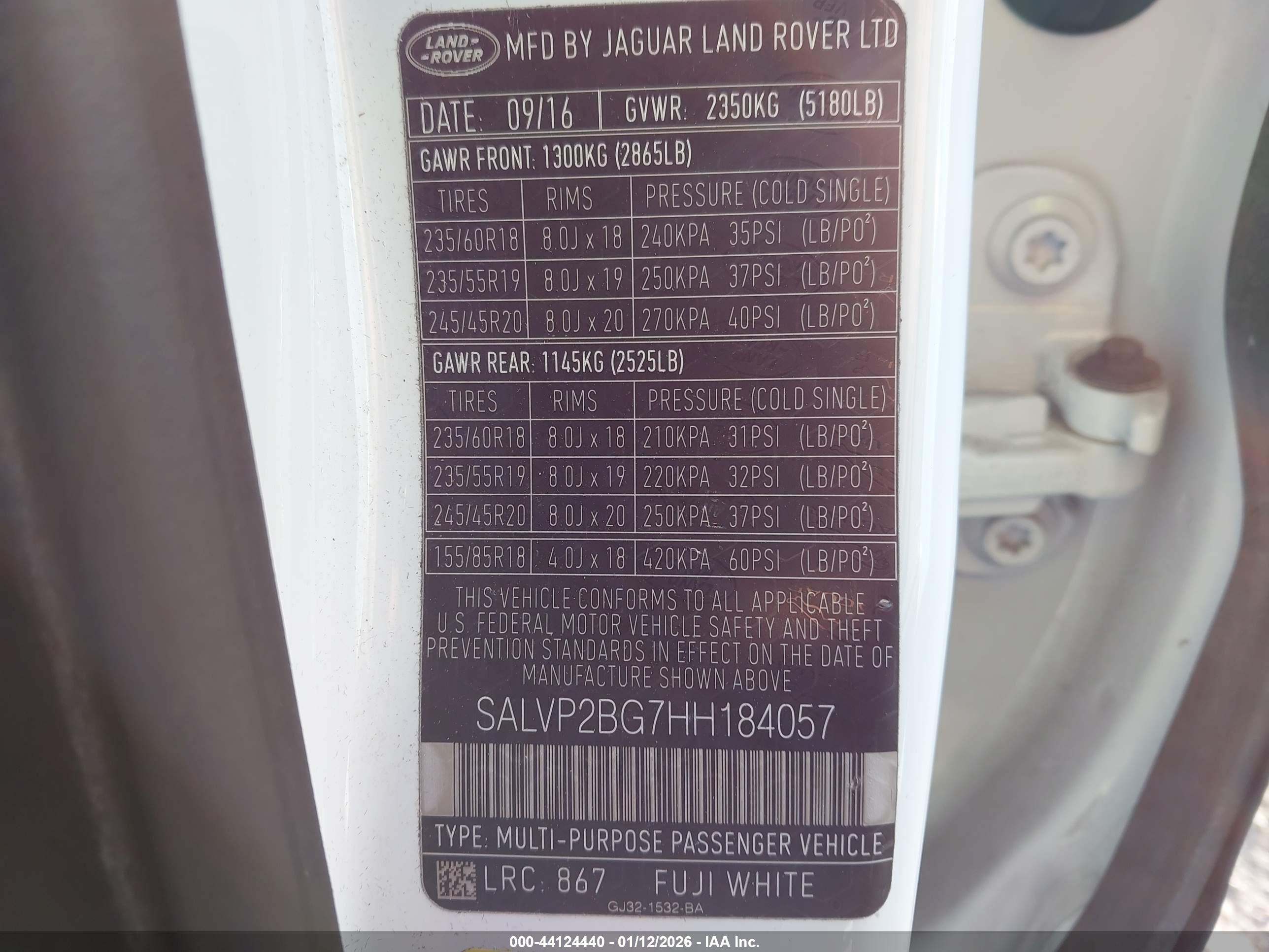 LAND ROVER image 9