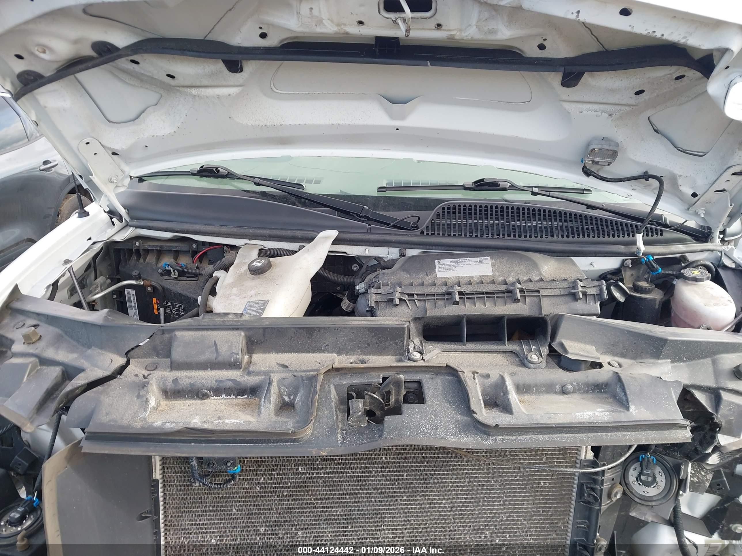 CHEVROLET EXPRESS image 10