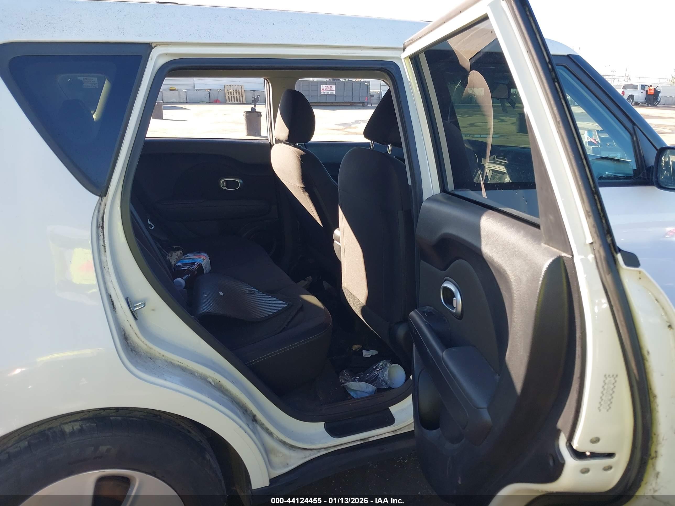 KIA SOUL image 8