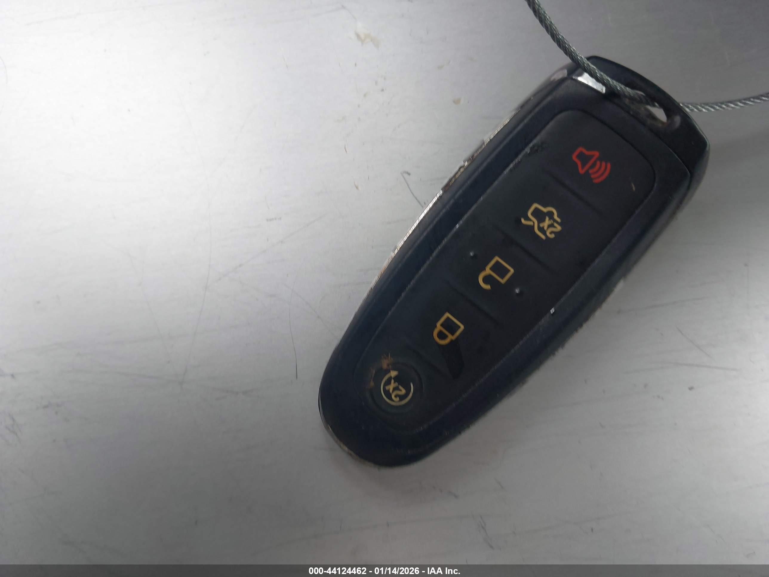 FORD TAURUS image 11