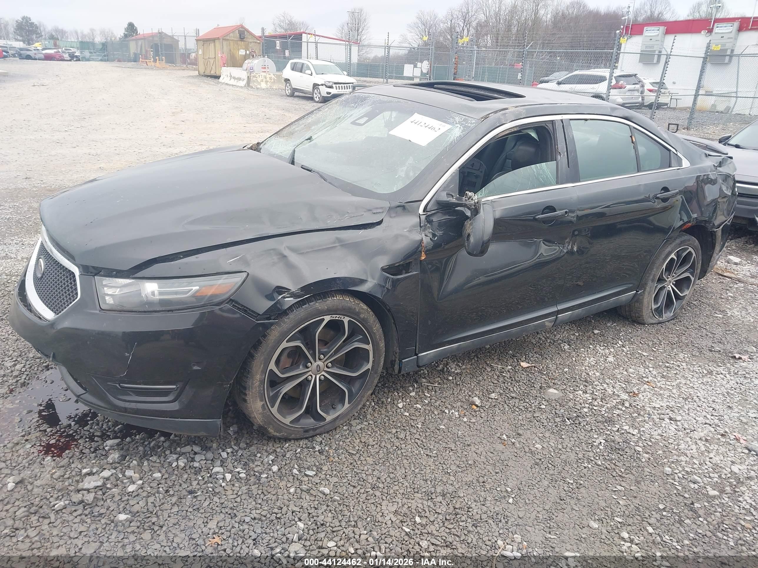 FORD TAURUS image 2